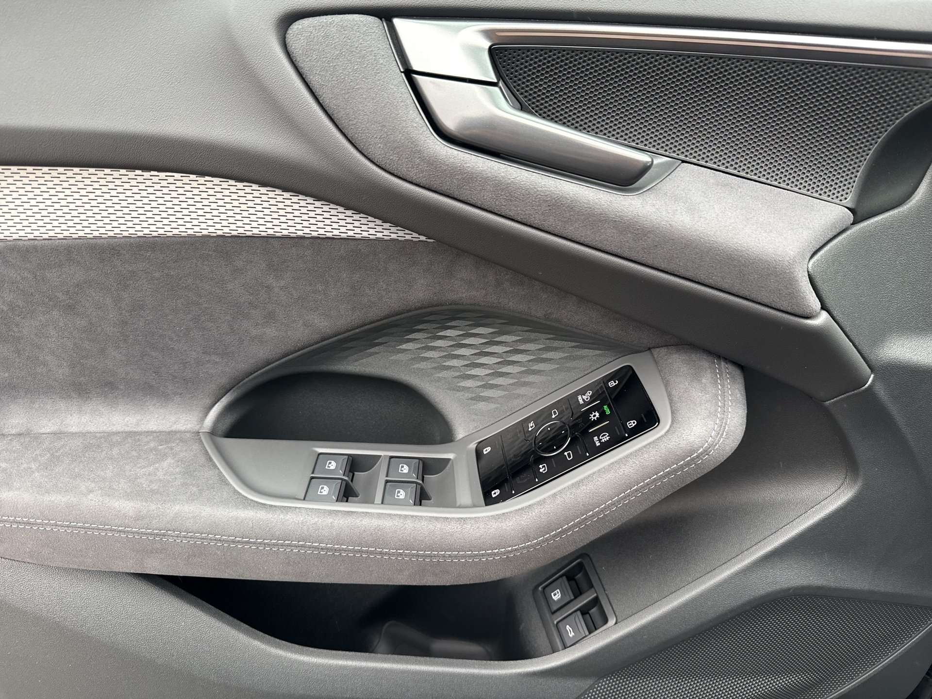 A5 Avant e-hybrid qu S tr.-16