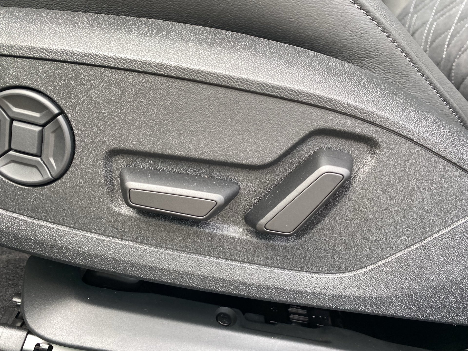 A5 Avant e-hybrid qu. S tr.-17