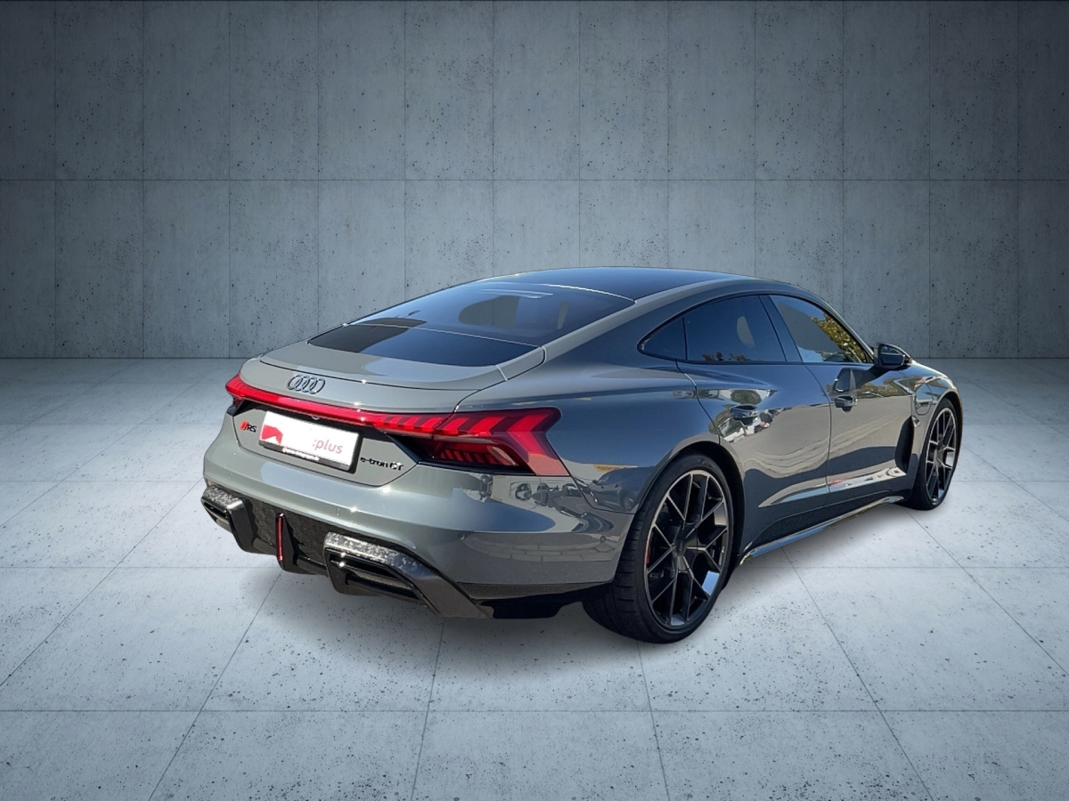 RS e-tron GT performance quattro 550 kW-4