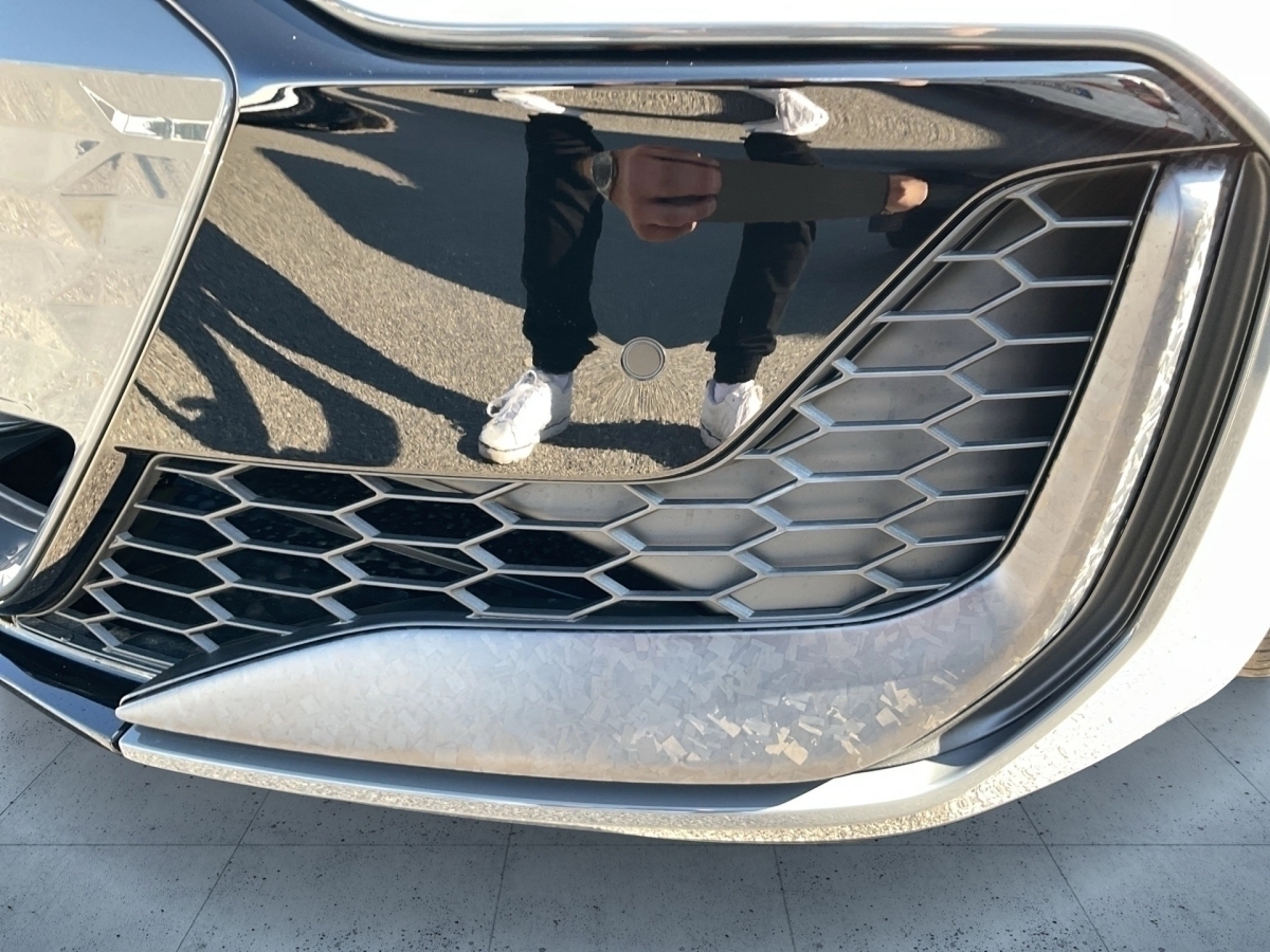 RS e-tron GT performance quattro 550 kW-15