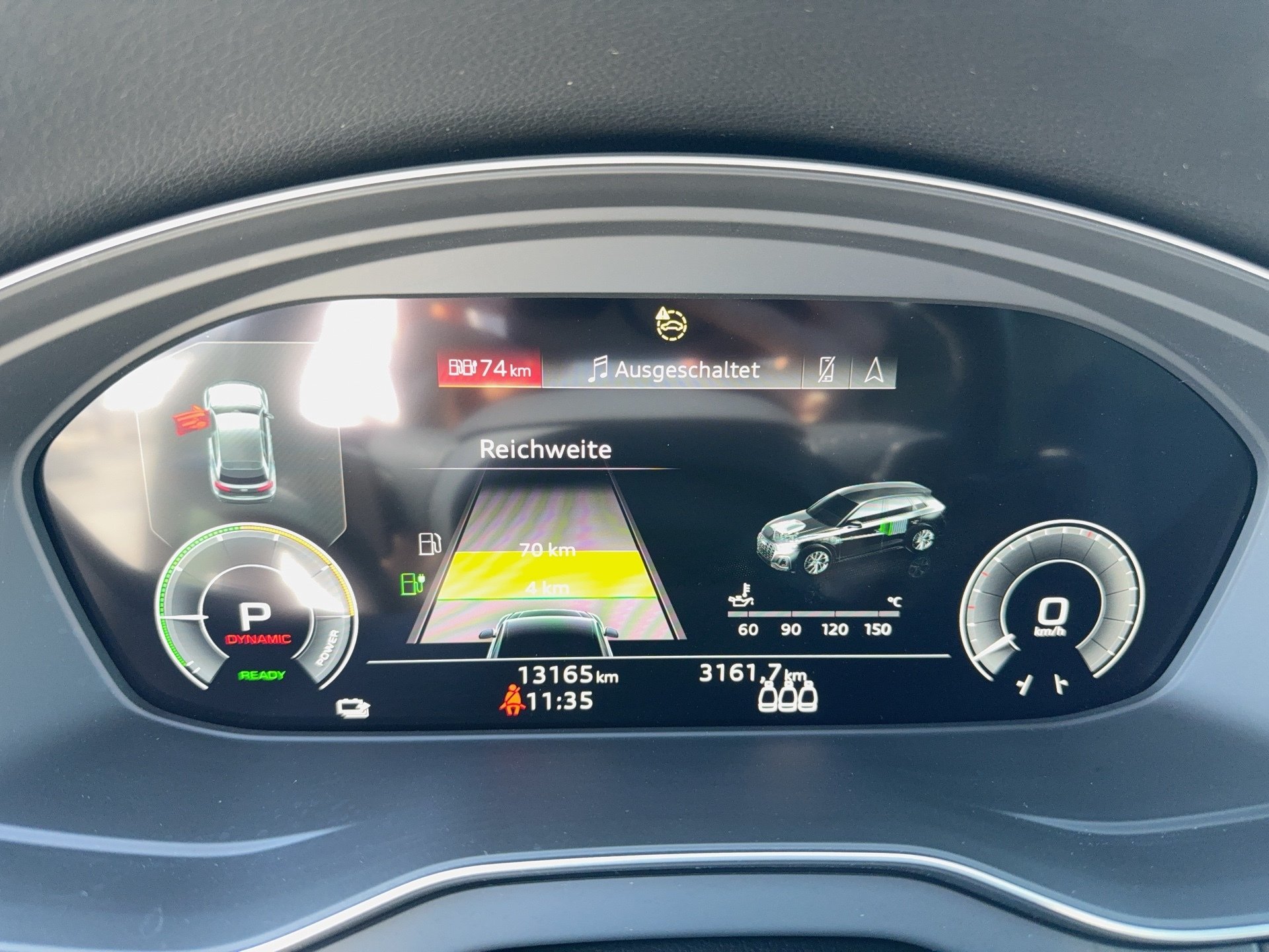 Q5 TFSI e S line business quattro S tr-9