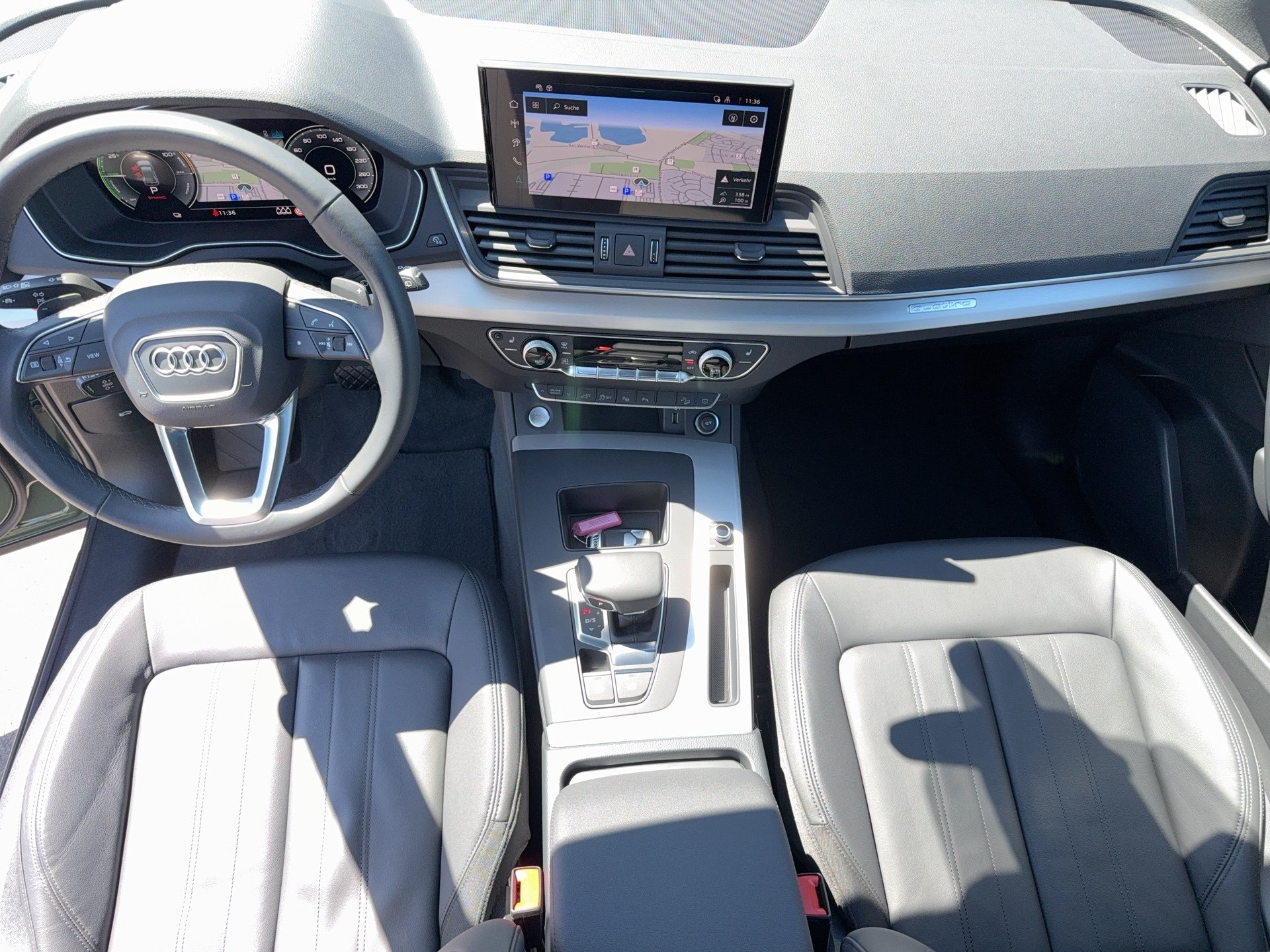 Q5 TFSI e S line business quattro S tr-10