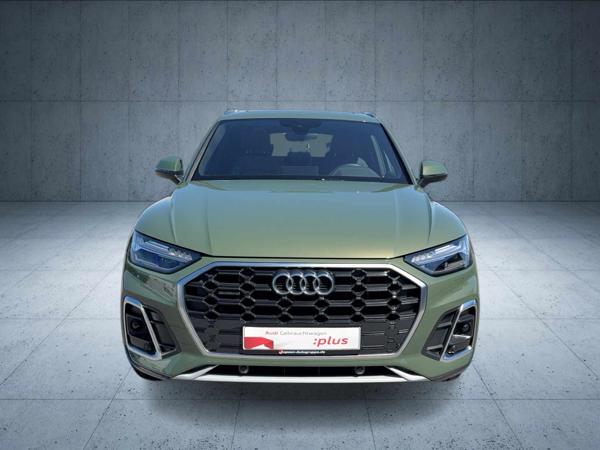 Q5 TFSI e S line business quattro S tr-7