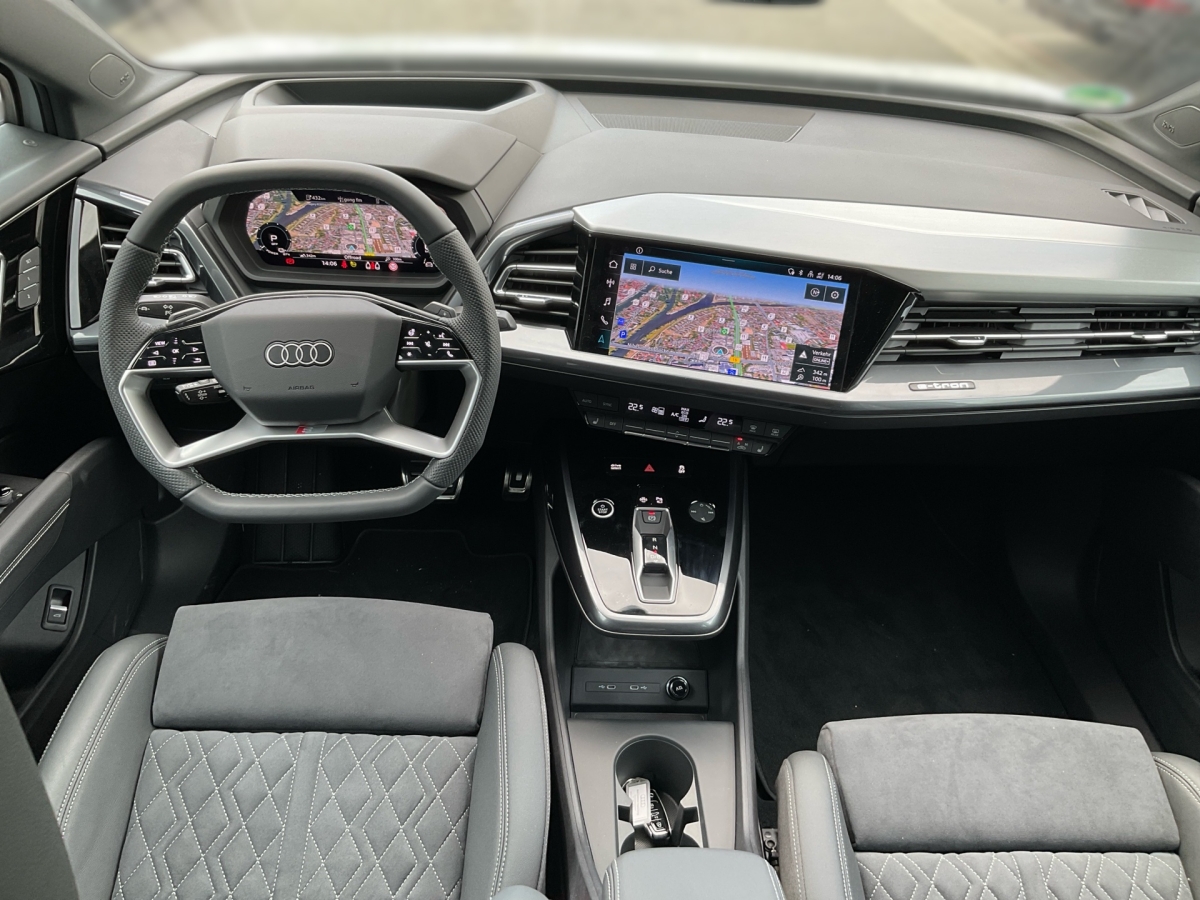 Q4 50 e-tron qu.-10