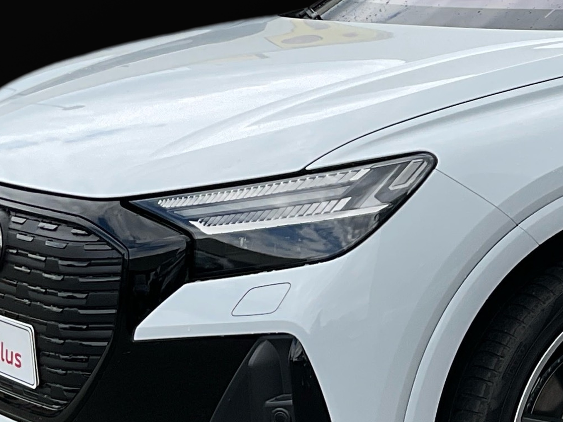 Q4 50 e-tron qu.-2