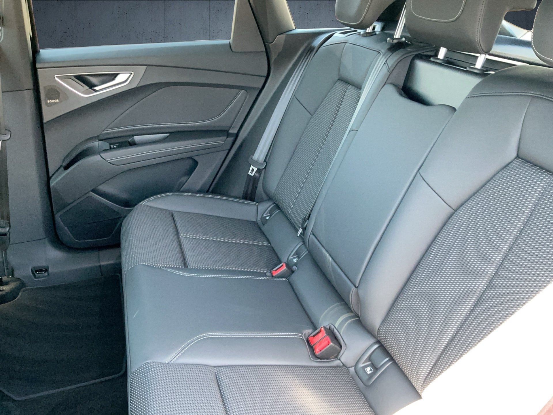 Q4 SUV e-tron performance-10