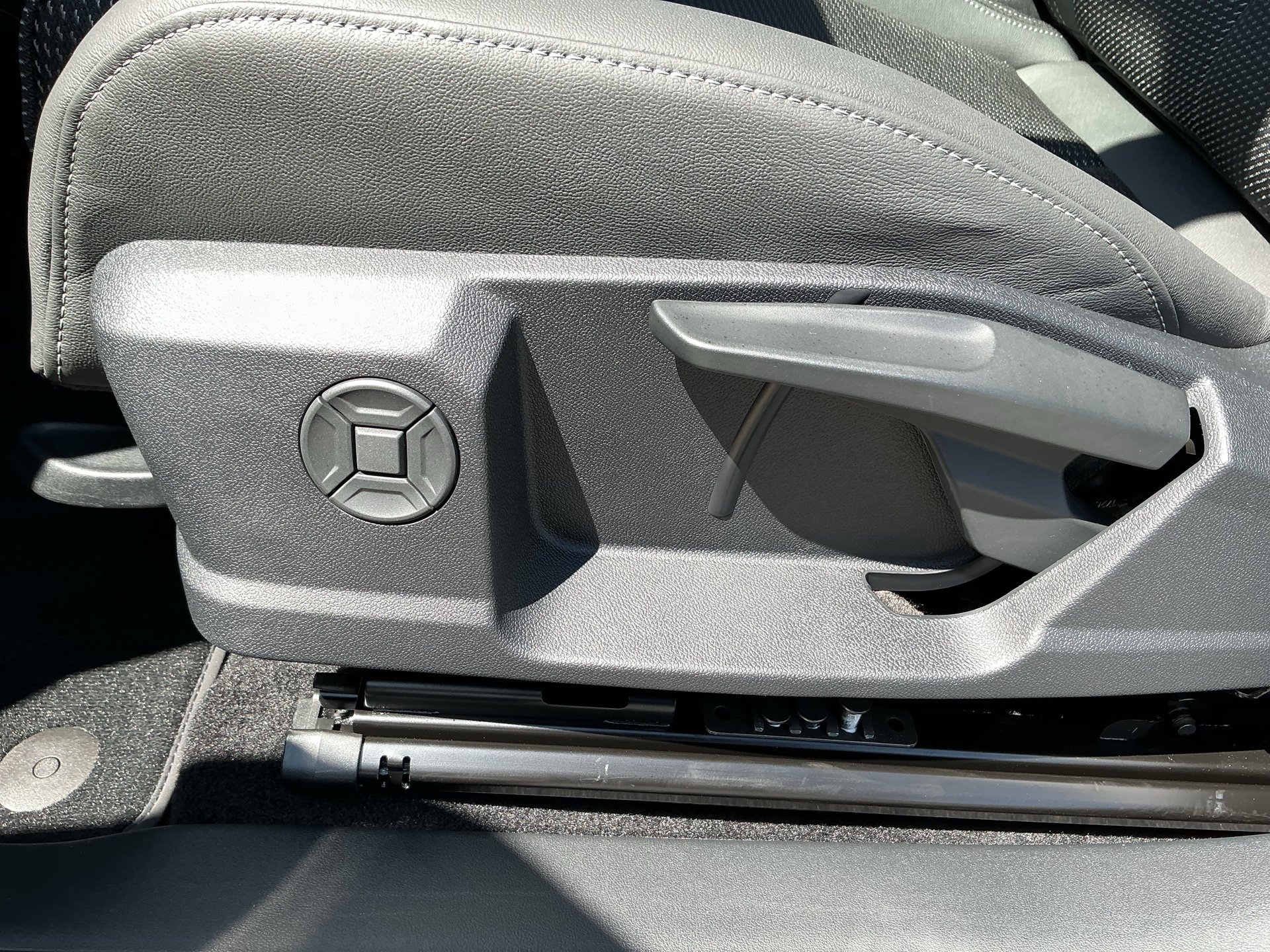 Q4 SUV e-tron performance-18
