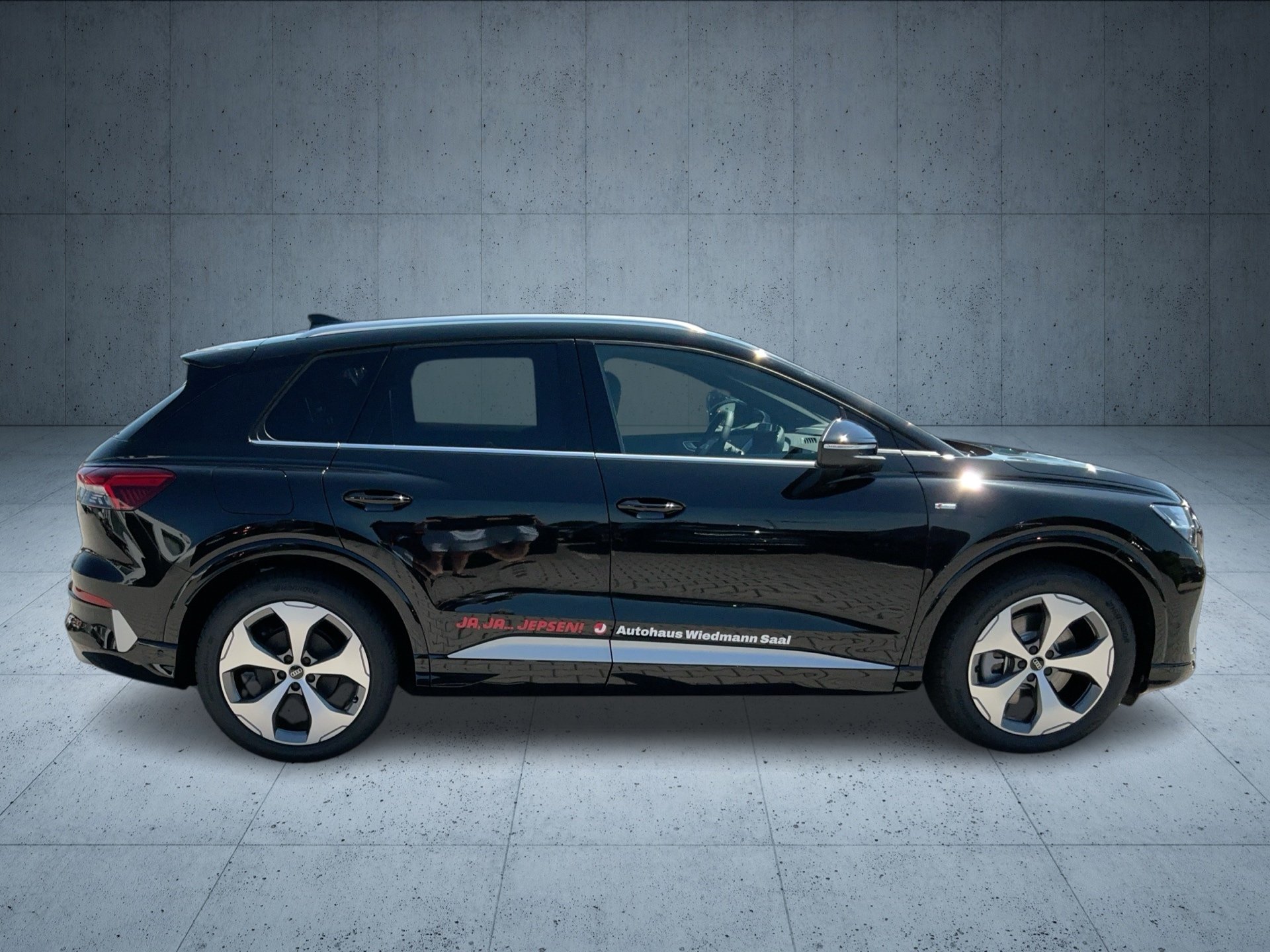 Q4 SUV e-tron performance-4