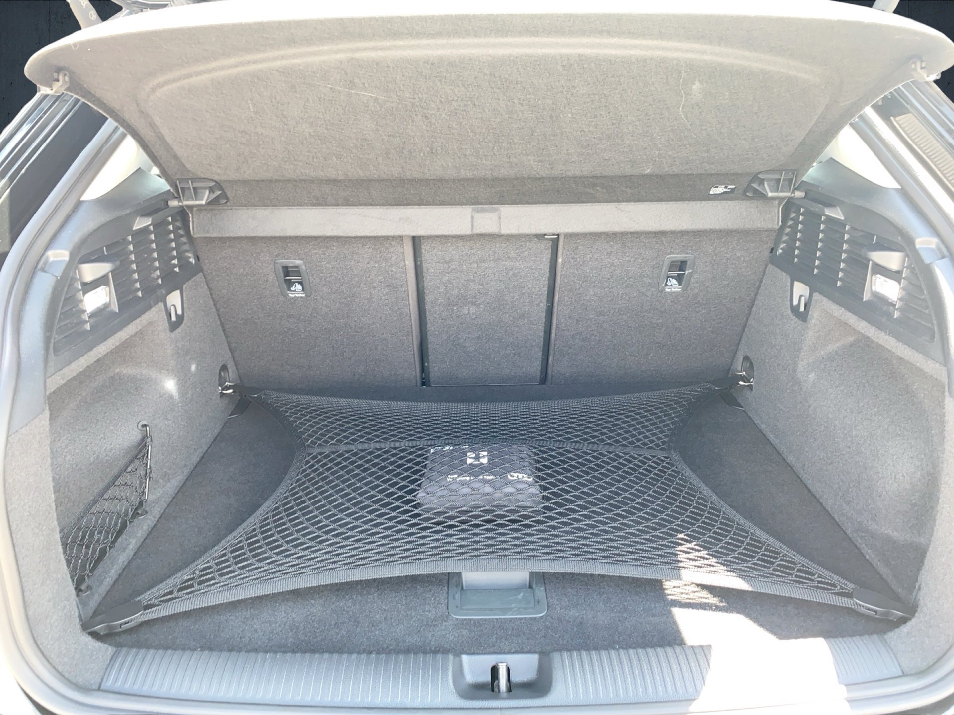 Q2 advanced 35 TDI S tr.-11