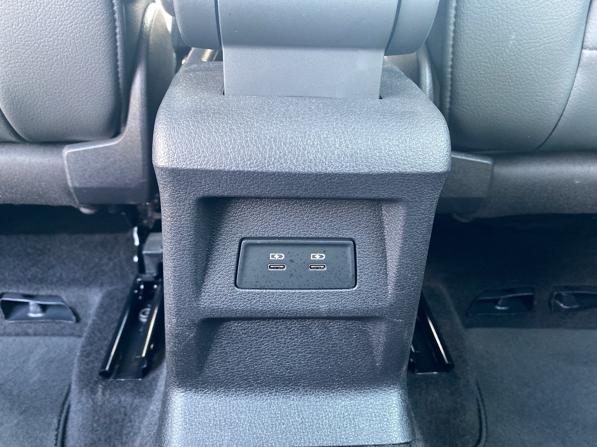 Q2 advanced 35 TDI S tr.-12