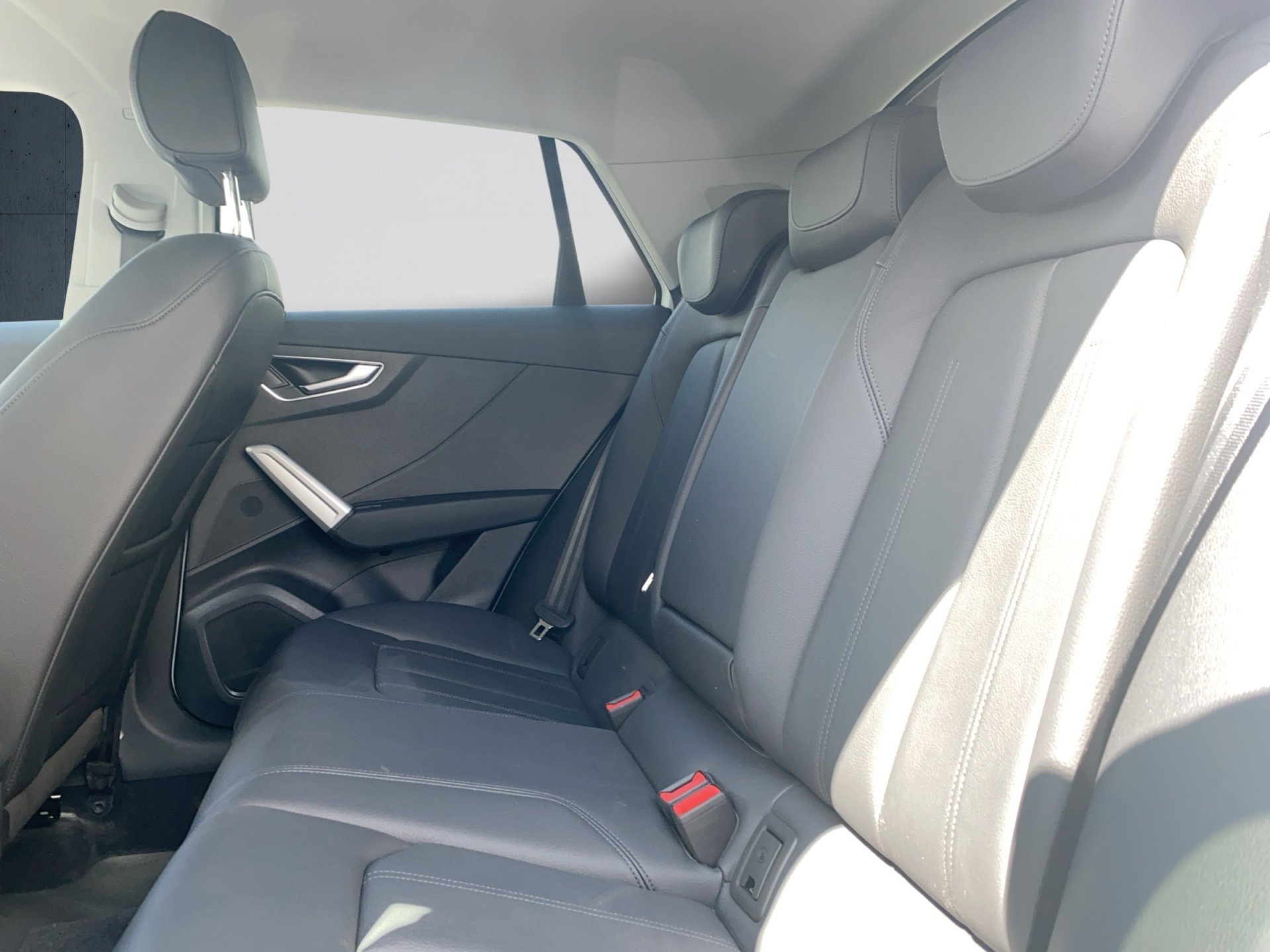 Q2 advanced 35 TFSI S tr.-10
