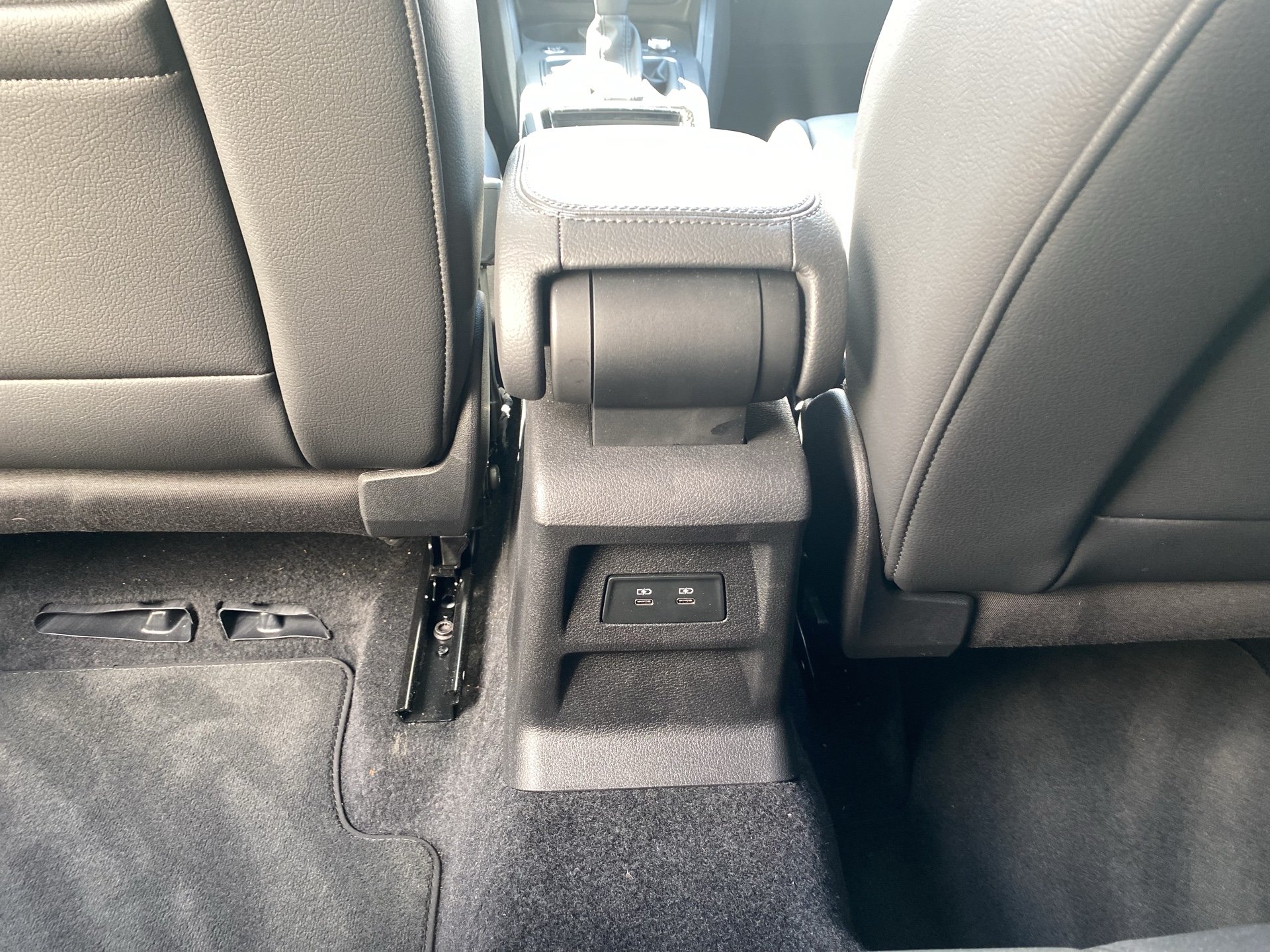 Q2 advanced 35 TFSI S tr.-12