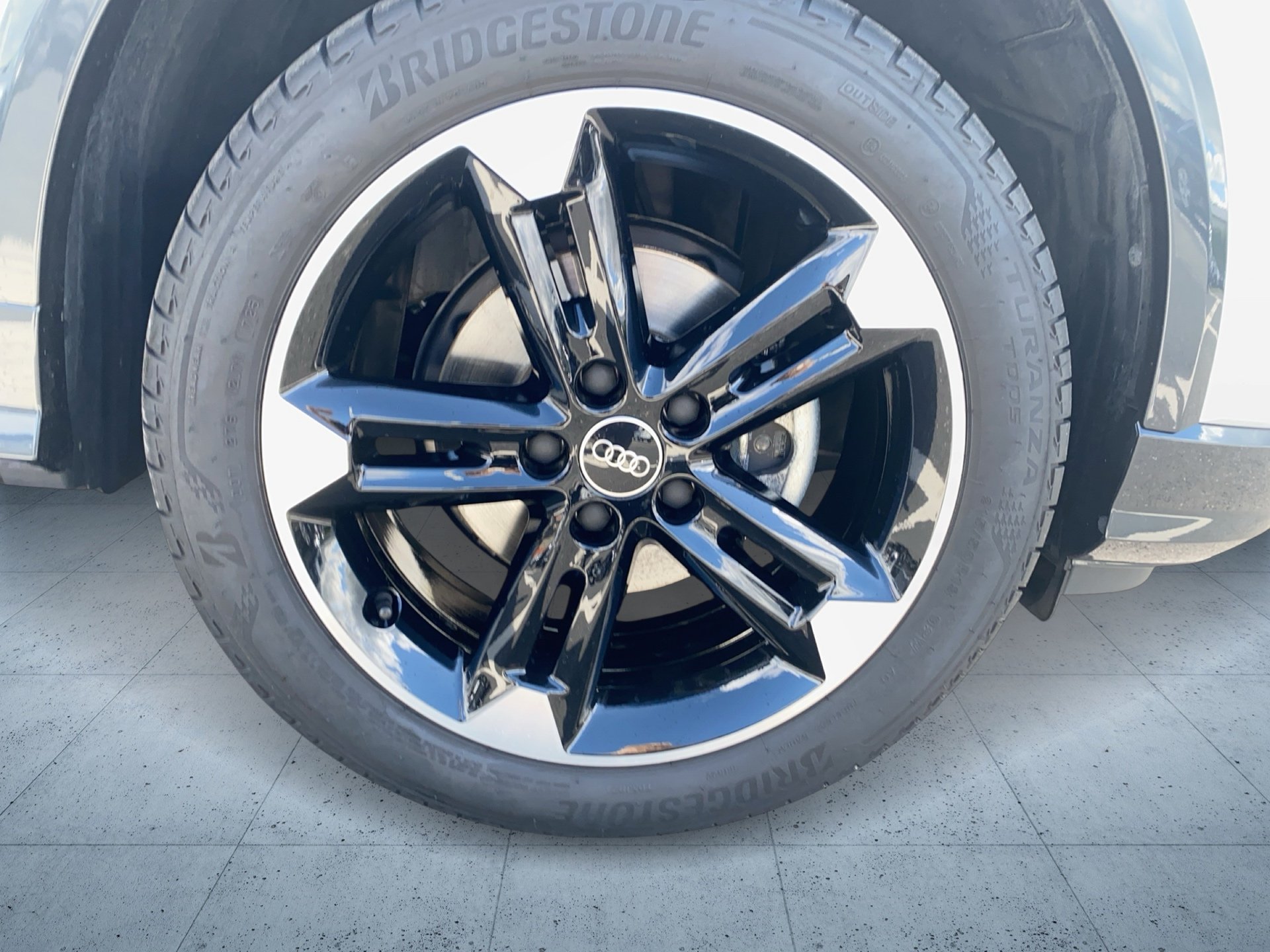 Q2 advanced 35 TFSI S tr.-5