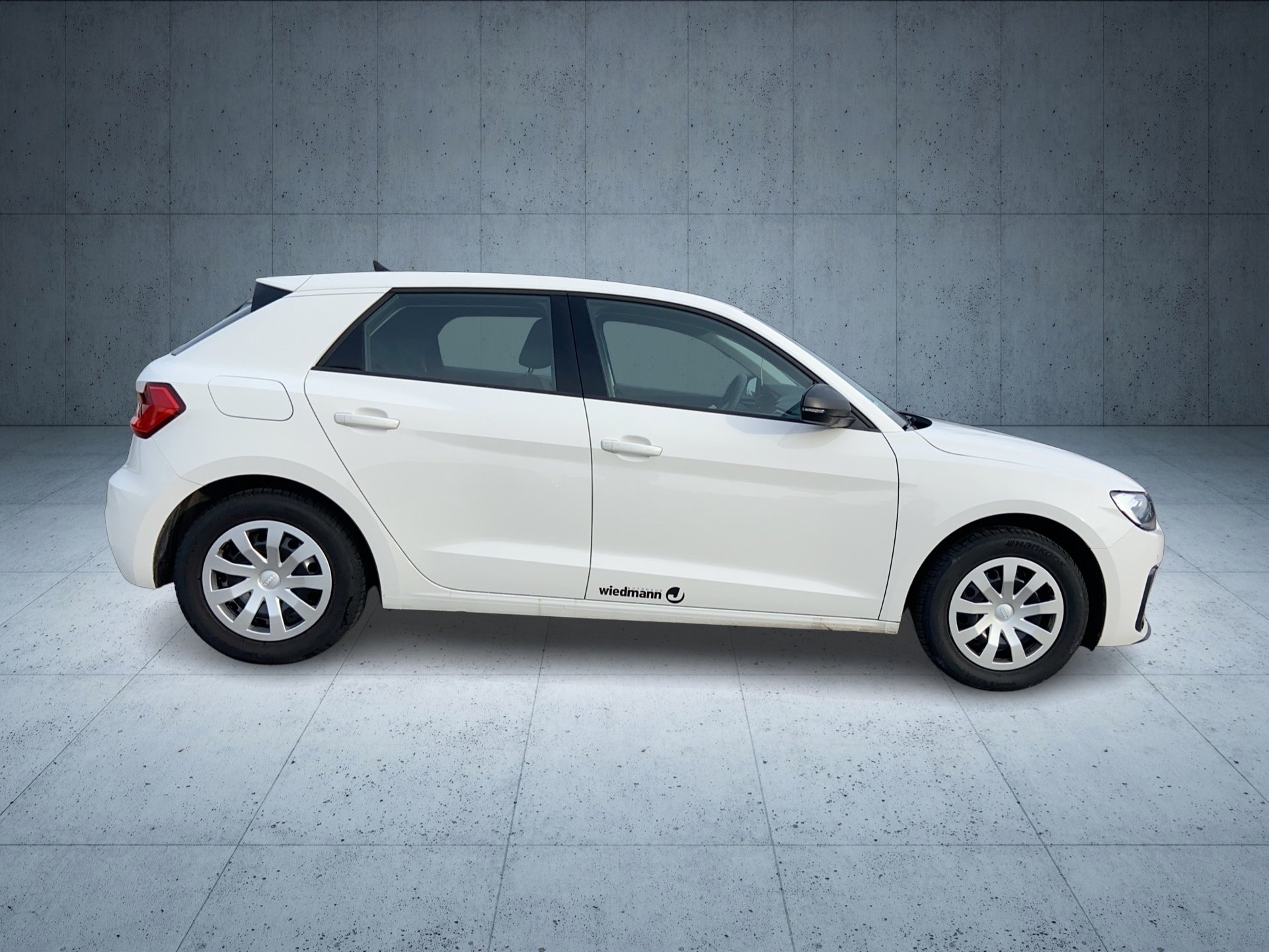 A1 Sportback Advanced 25 TFSI-5