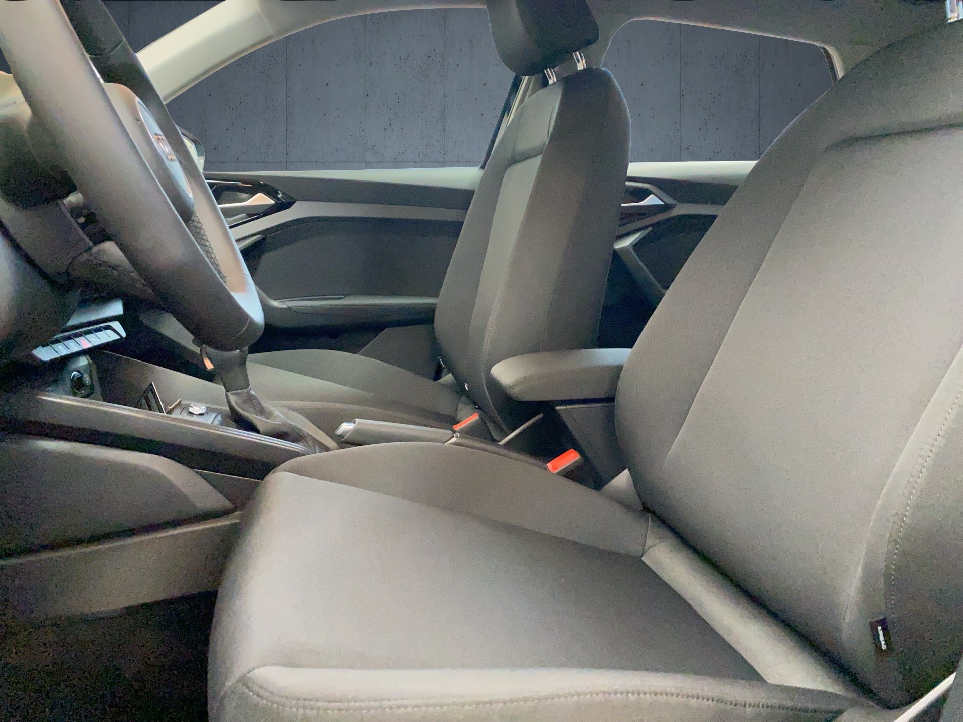 A1 Sportback advanced 30 TFSI S tr.-7