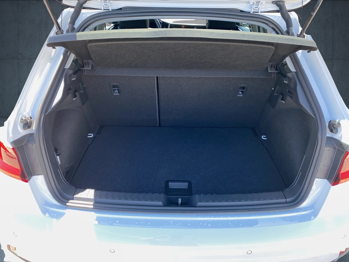 A1 Sportback Advanced 30 TFSI S tr.-11