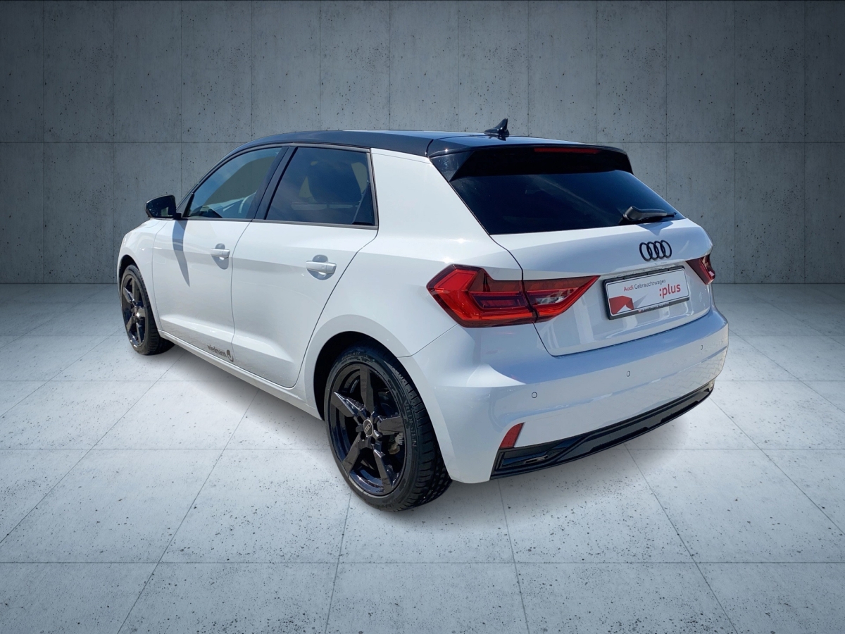 A1 Sportback Advanced 30 TFSI S tr.-2