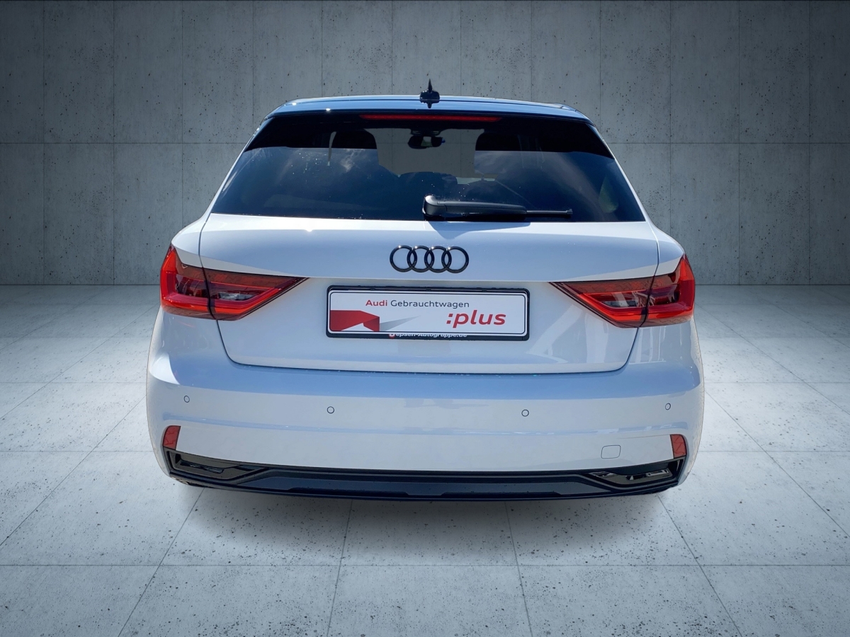 A1 Sportback Advanced 30 TFSI S tr.-3