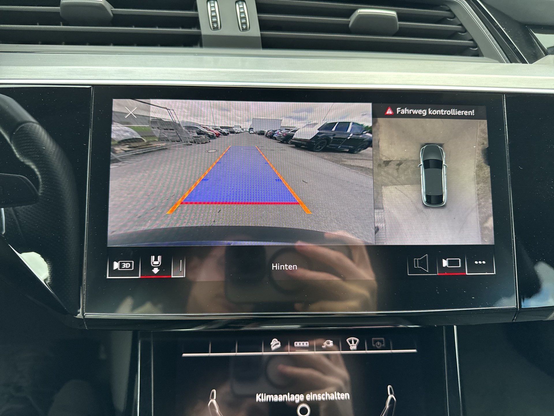 e-tron Sportback S line 55 qu-18