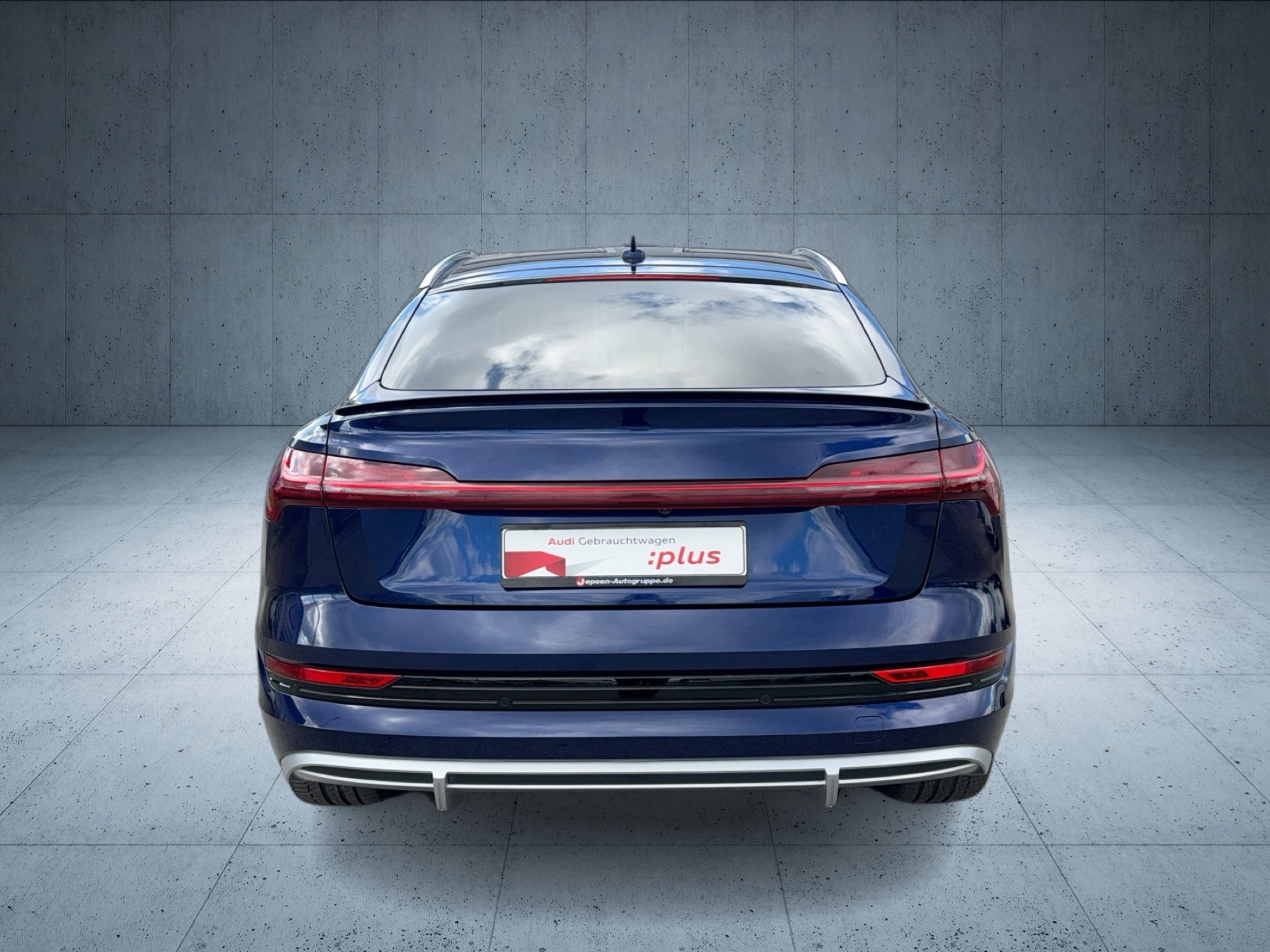 e-tron Sportback S line 55 qu-3