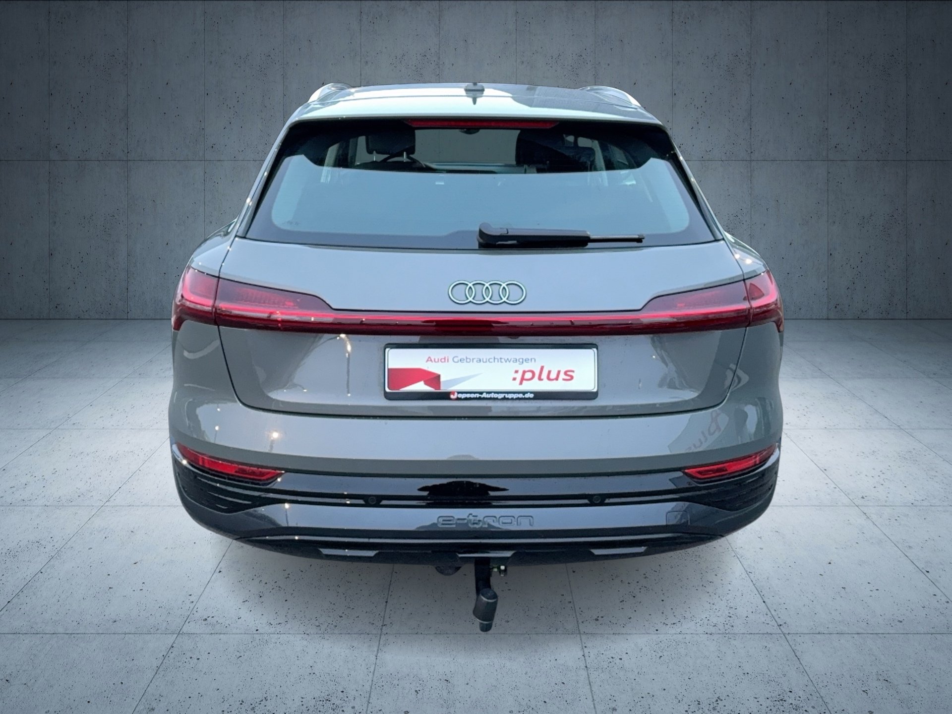 Q8 e-tron advanced 50 qu.-3