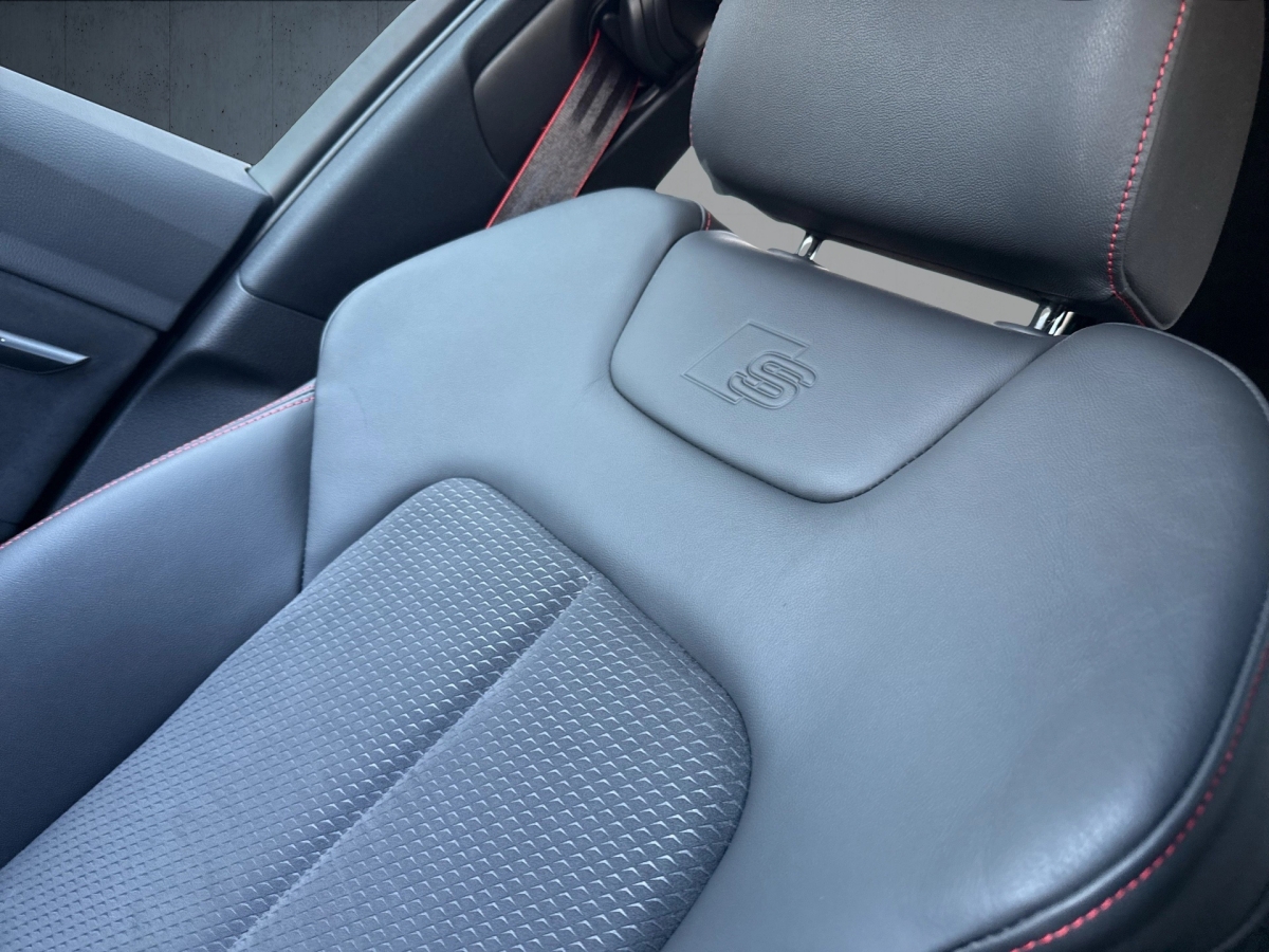 Q8 e-tron Sportback S line 50 qu-17