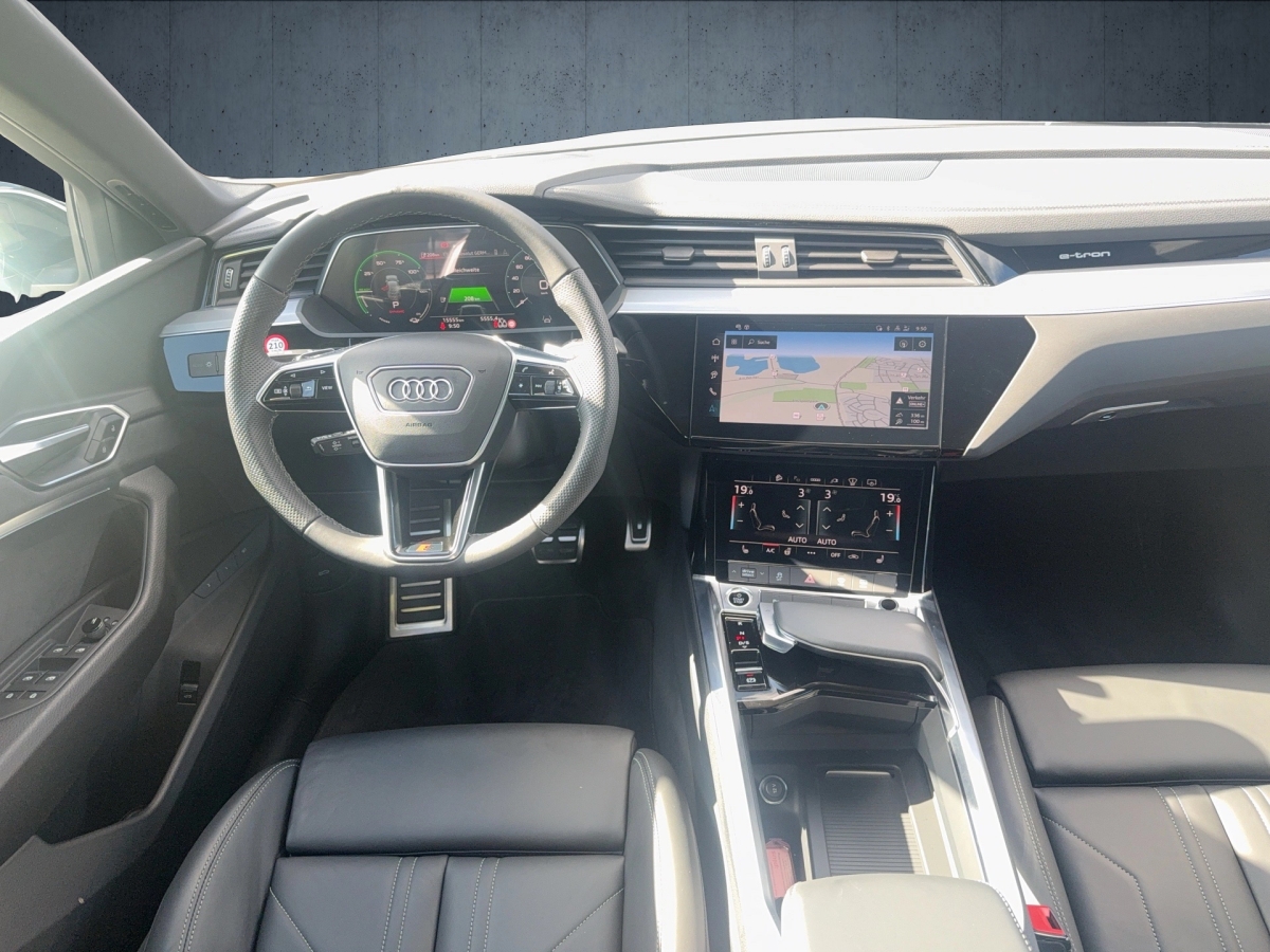 Q8 e-tron Sportback S line 55 qu-9