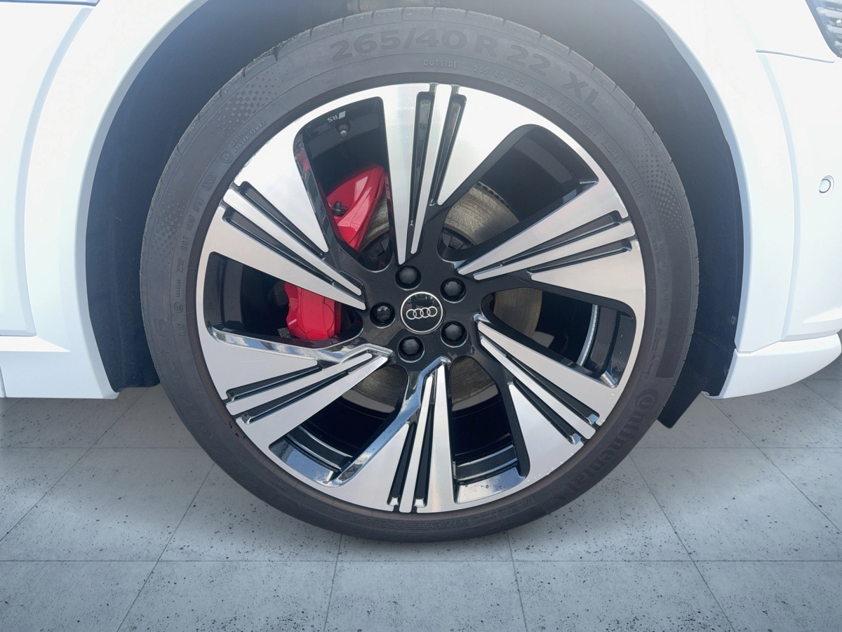 Q8 e-tron Sportback S line 55 qu-5