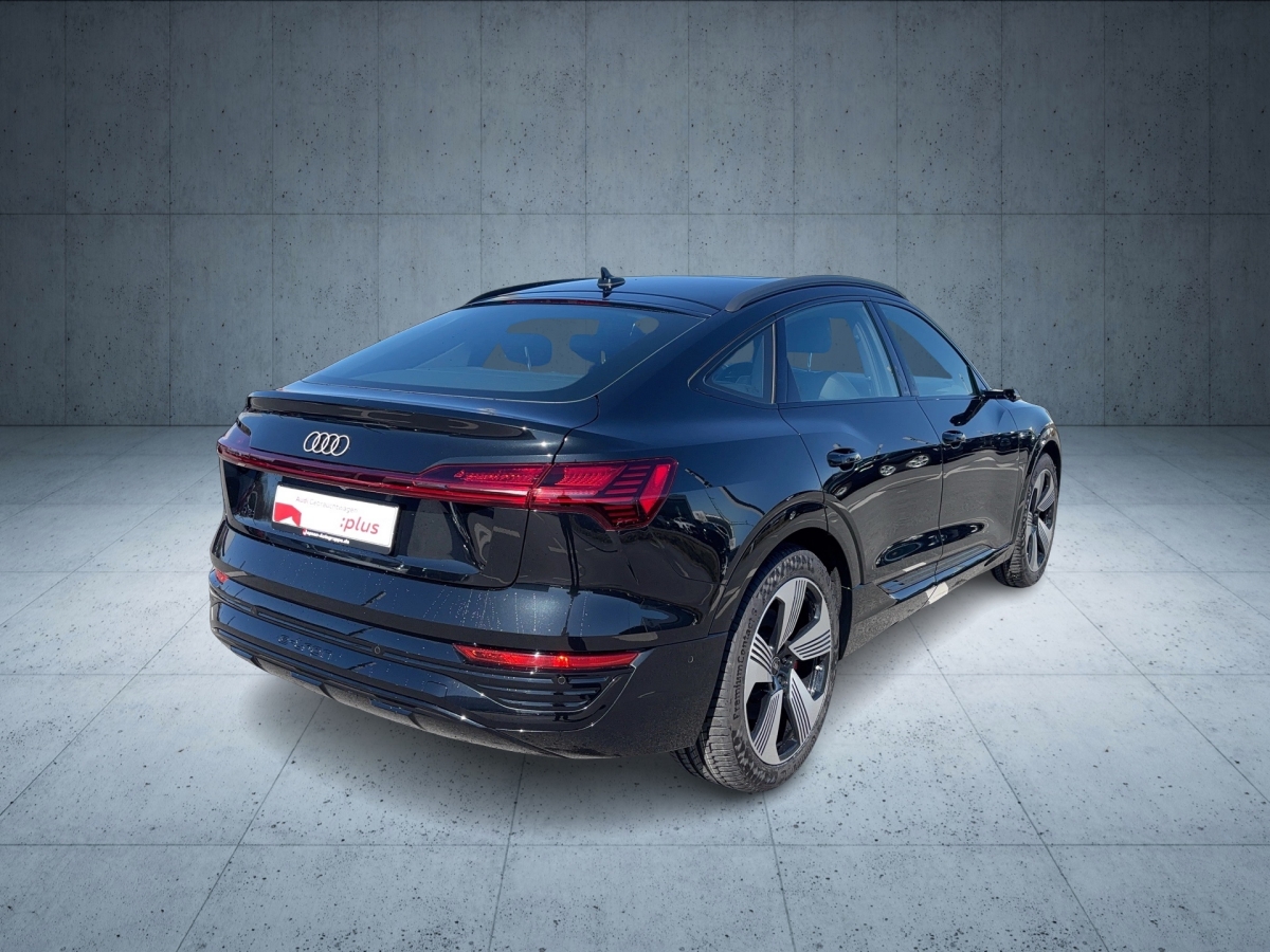 Q8 Sportback e-tron advanced 50 qu.-12