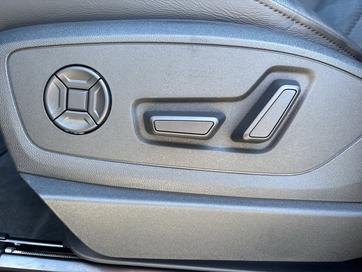 Q8 Sportback e-tron advanced 50 qu.-15