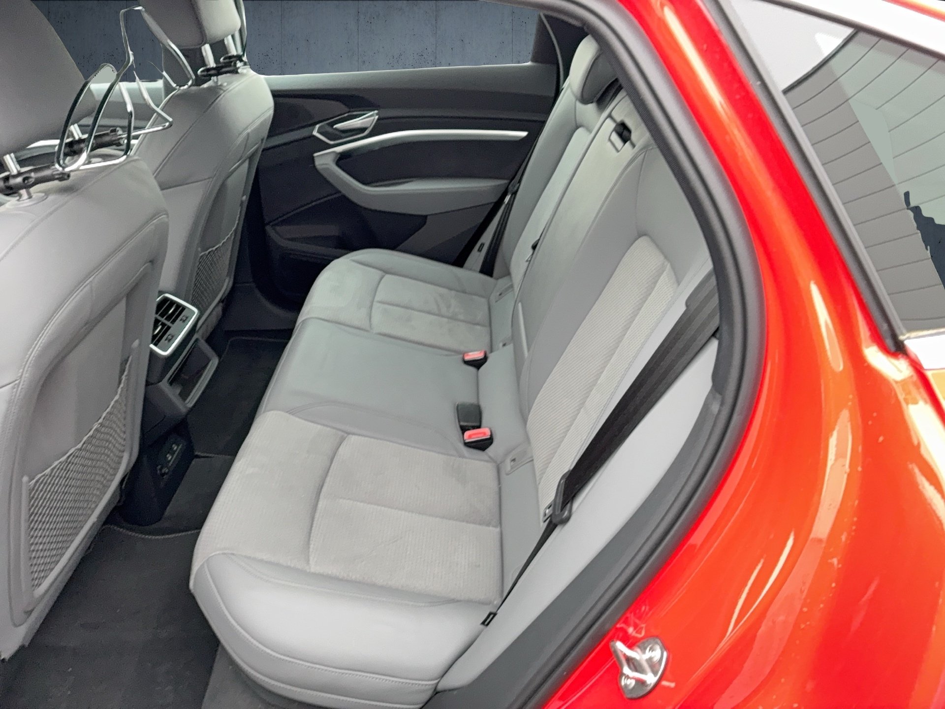 e-tron Sportback S line 55 qu-11