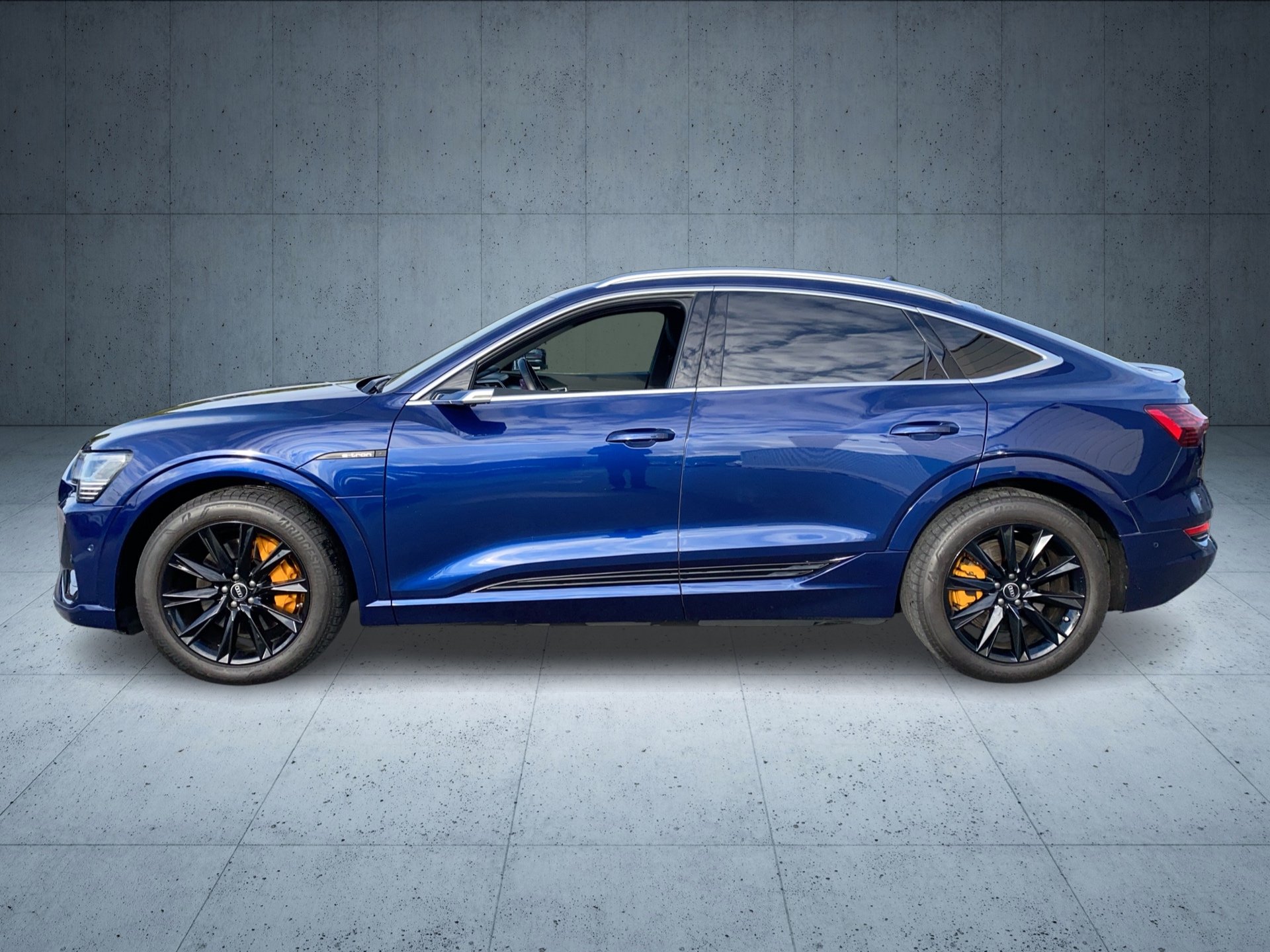 e-tron Sportback S line 55 qu.-1