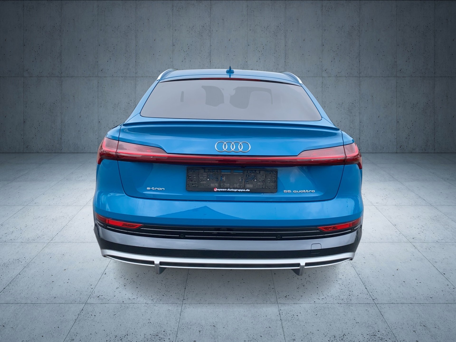e-tron Sportback S line 55 qu.-3