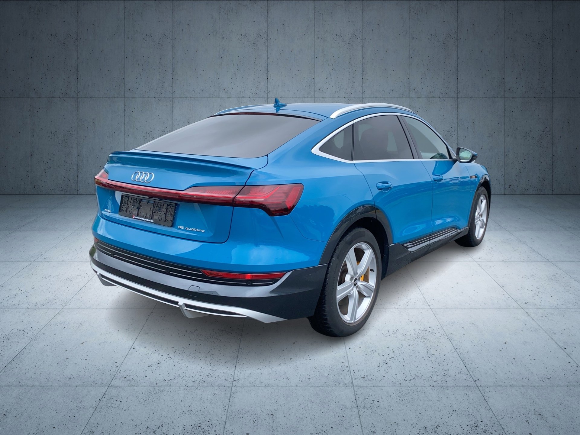 e-tron Sportback S line 55 qu.-4