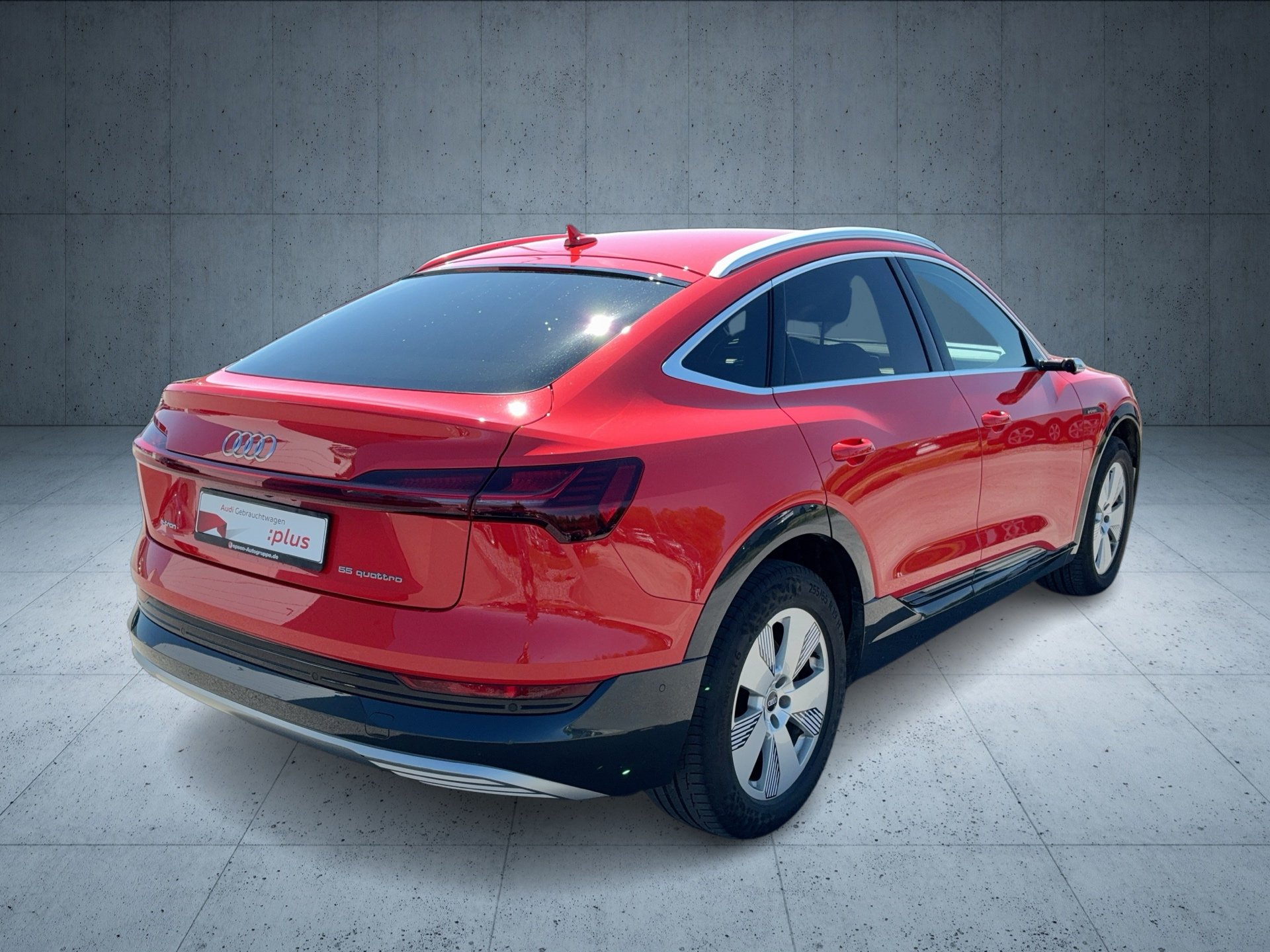 e-tron Sportback advanced 55 qu.-4