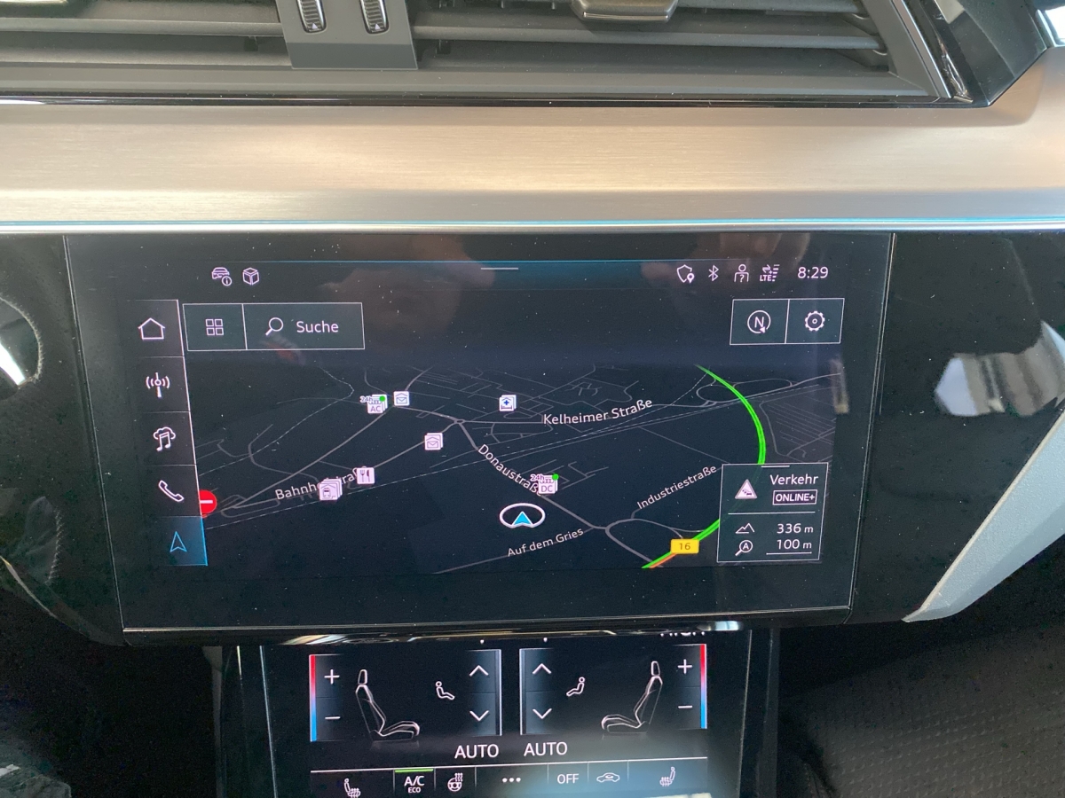 Q8 e-tron Sportback S line 50 qu.-16