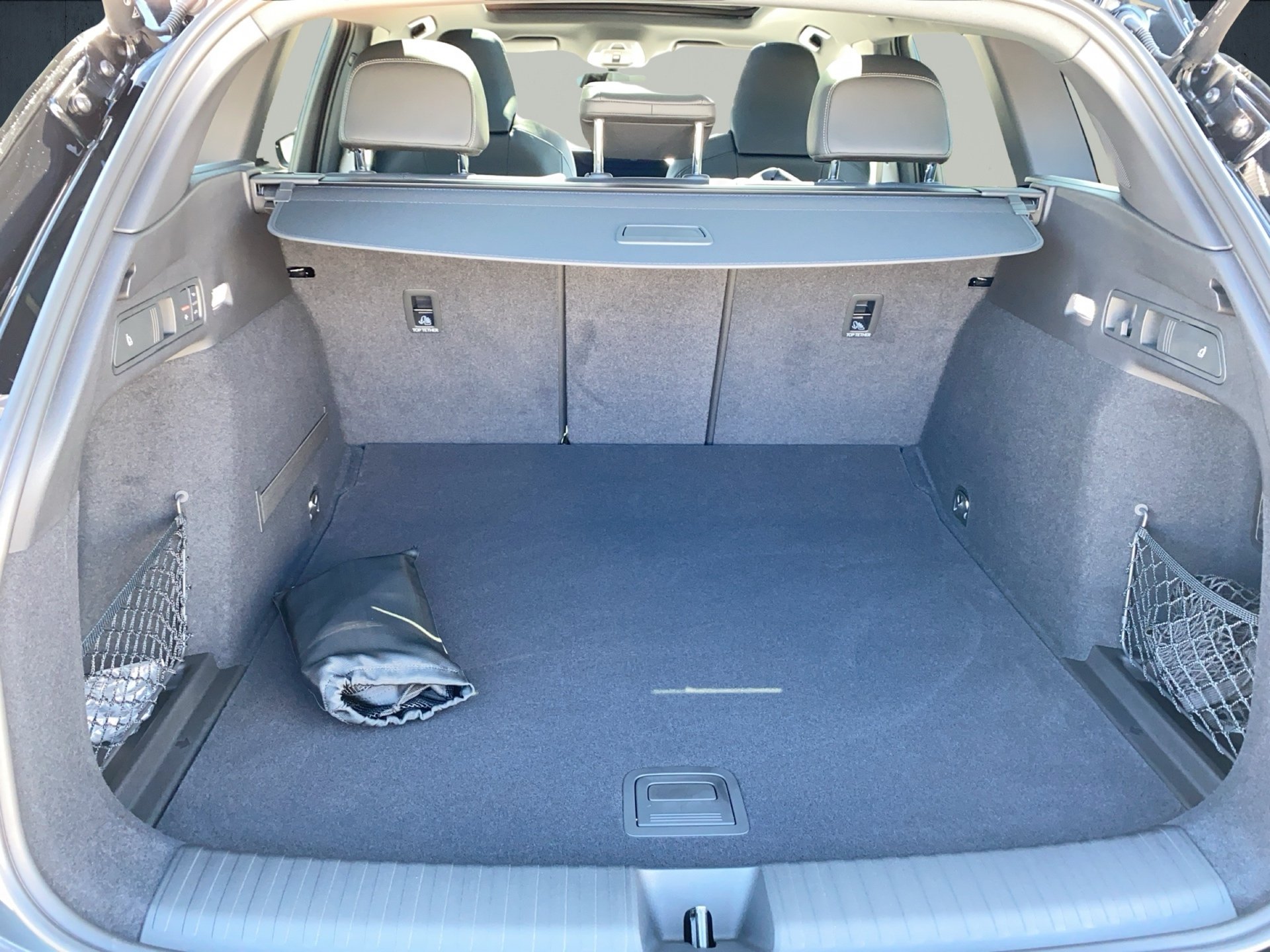 Q6 SUV S line business e-tron performance-11