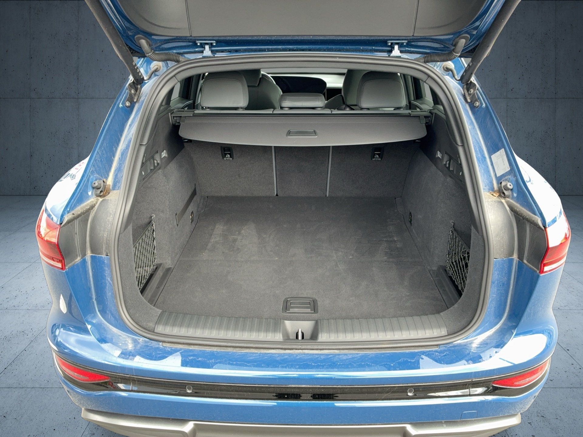 Q6 e-tron 55 edition one qu.-12