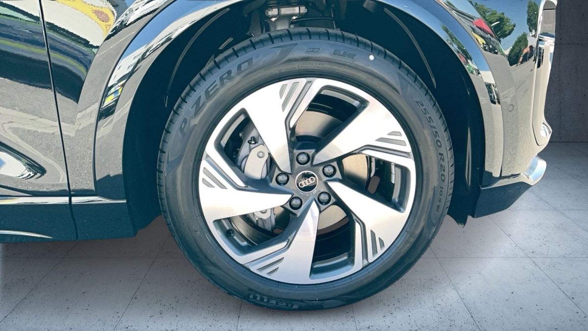 Q6 SUV e-tron performance-6