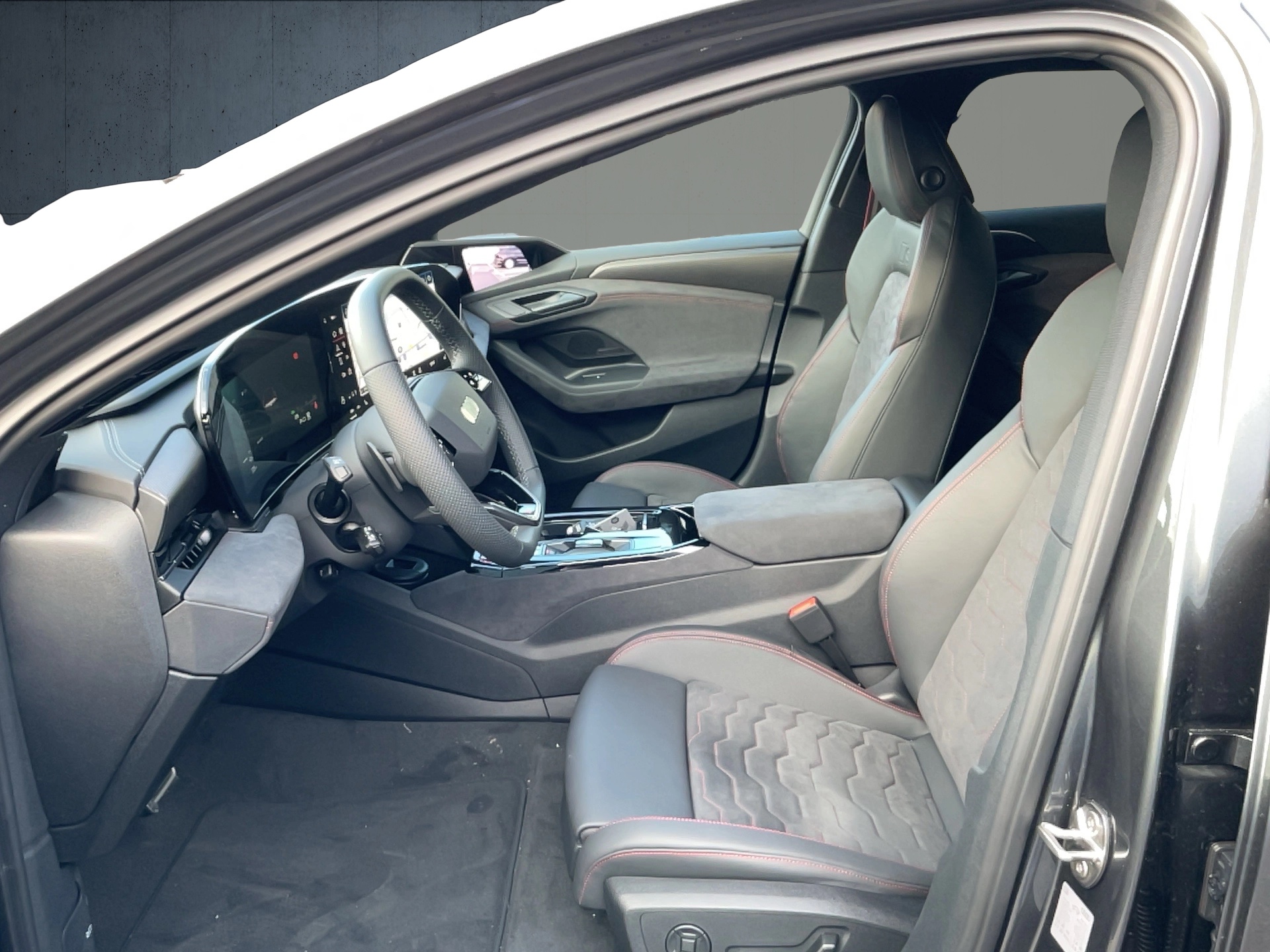 S6 Avant e-tron-7