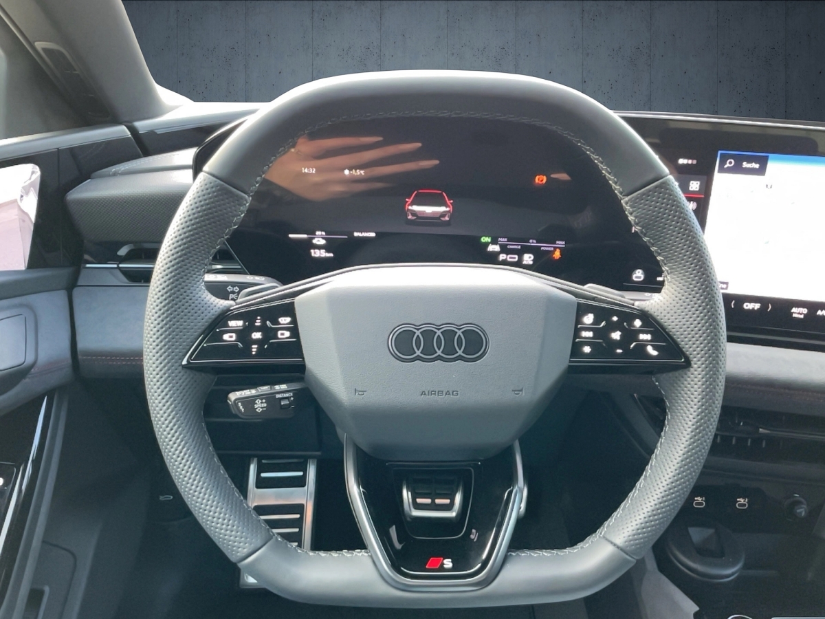 S6 Avant e-tron-8