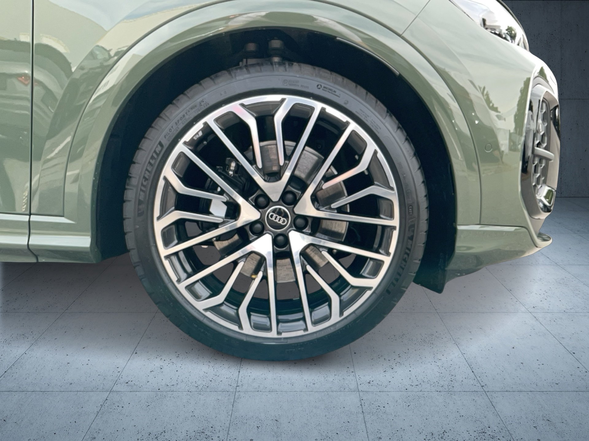 SQ5 SUV TFSI S tr.-6