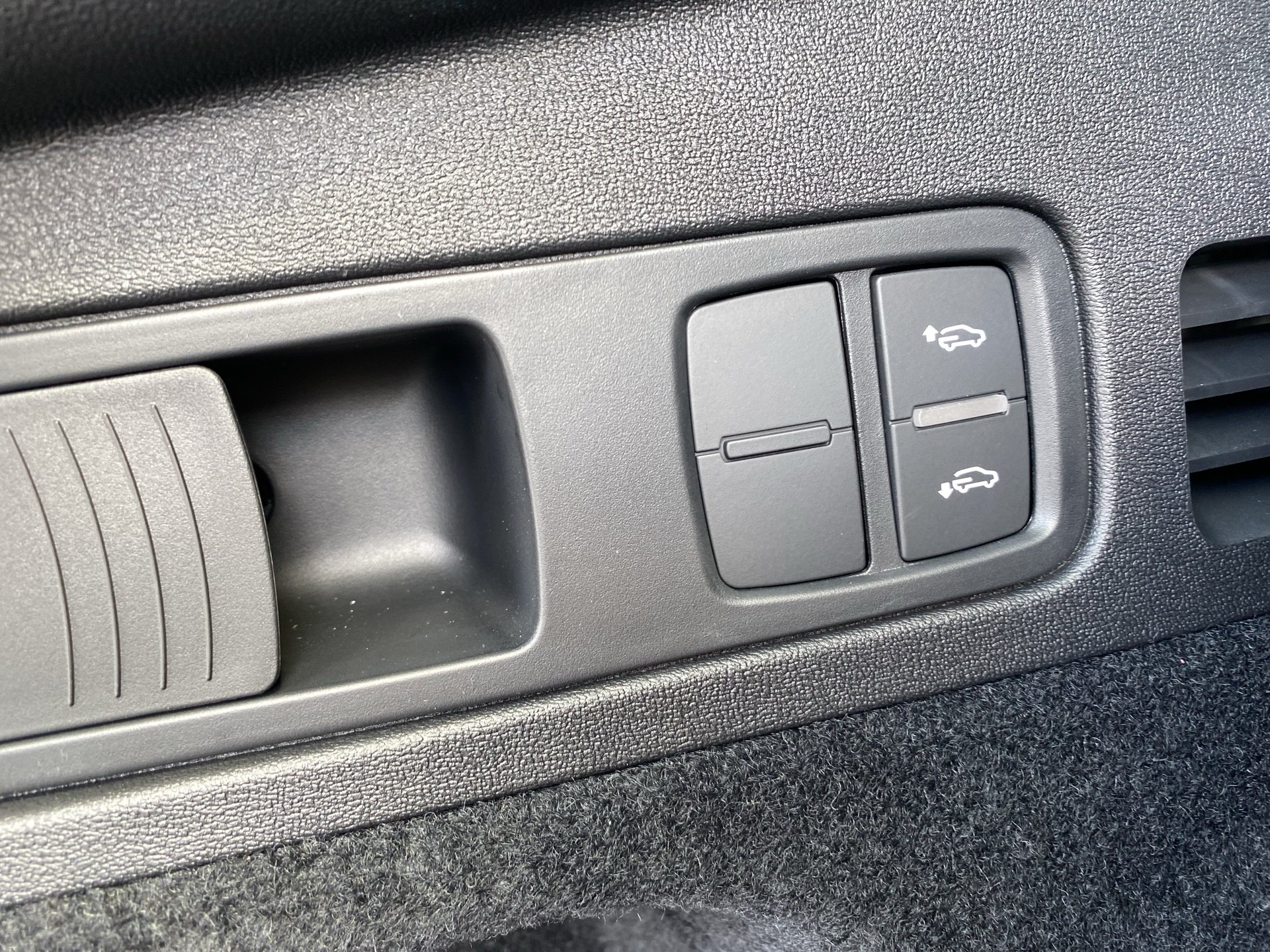SQ5 Sportback TFSI S tr.-13