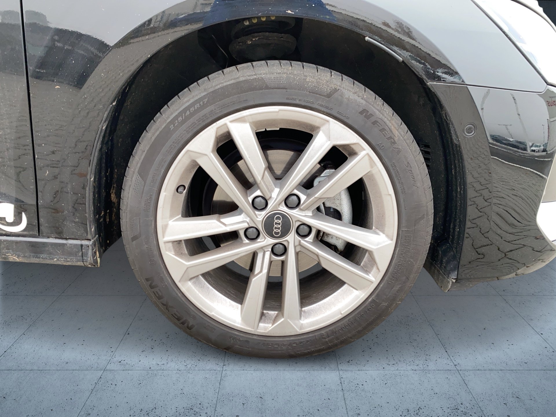 A3 Sportback Advanced 30 TFSI S tr.-6