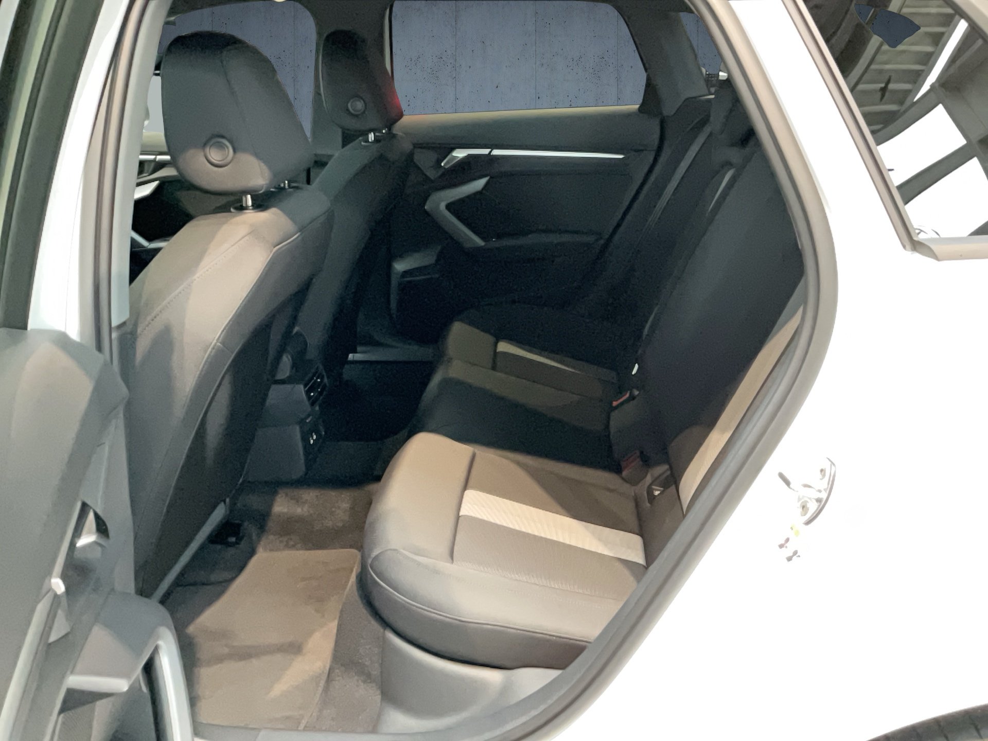 A3 Sportback 40 TFSI e S tr.-11