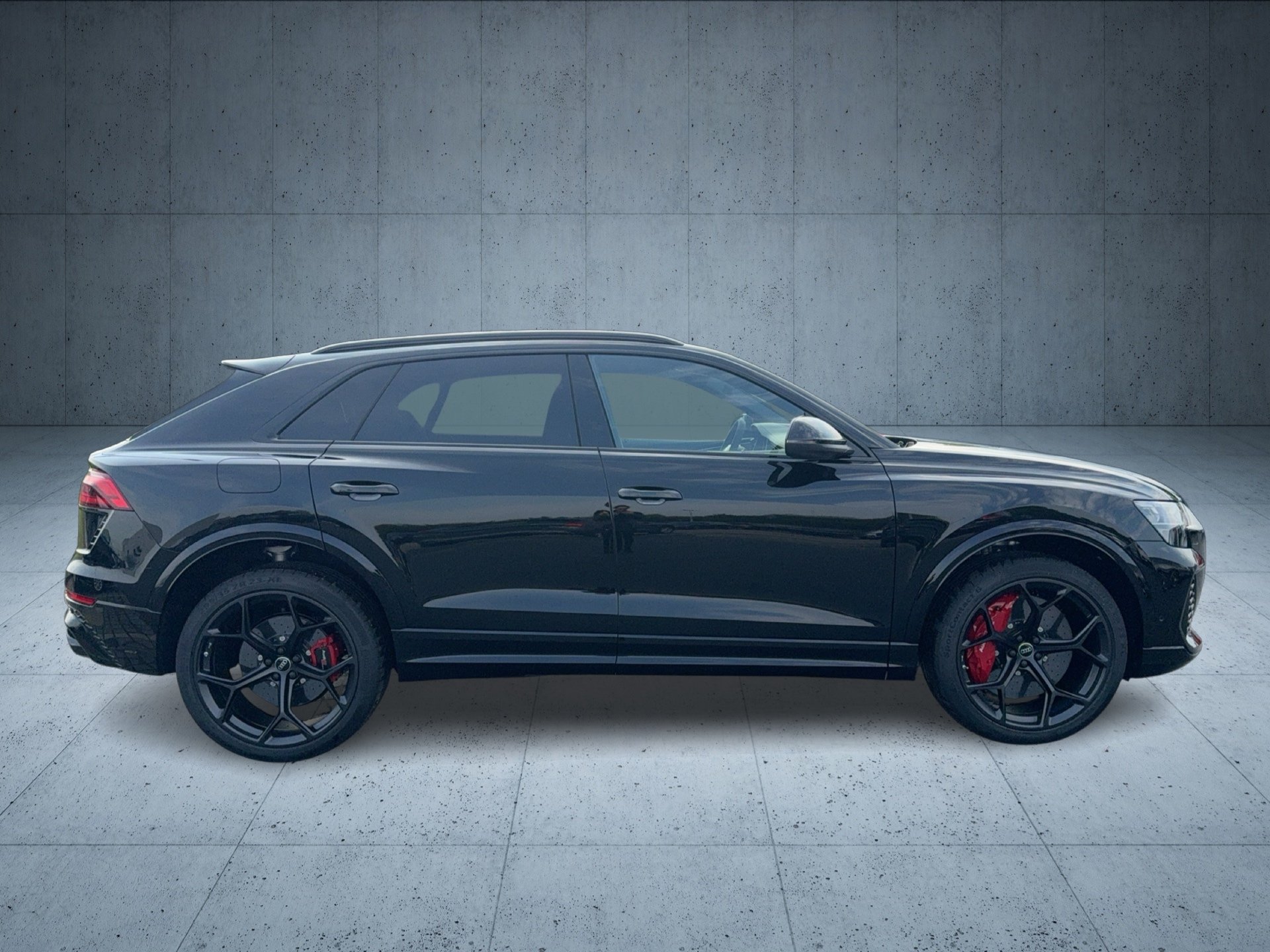 RS Q8 SUV performance tiptr.-5