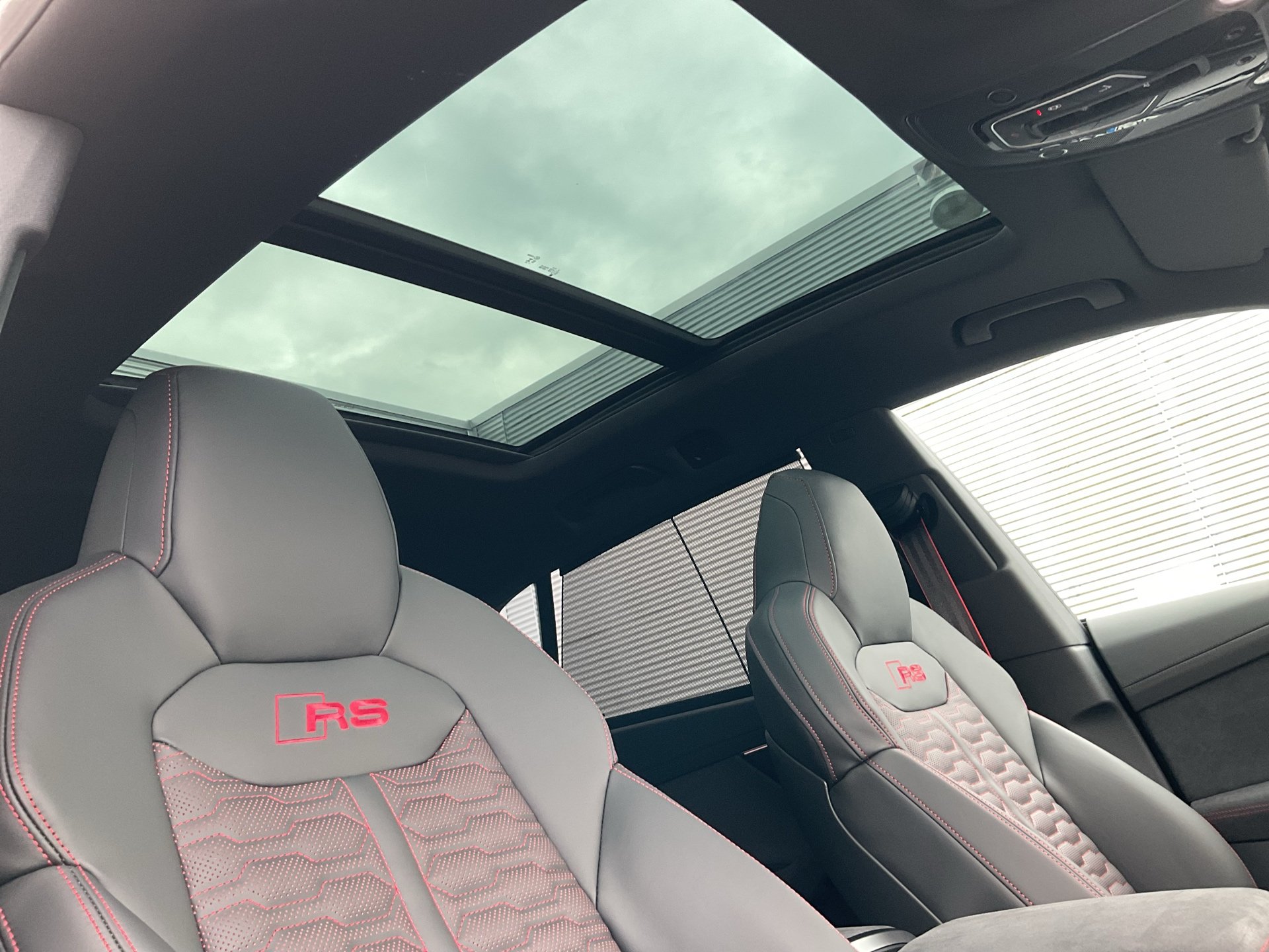 RS Q8 SUV performance tiptr.-14