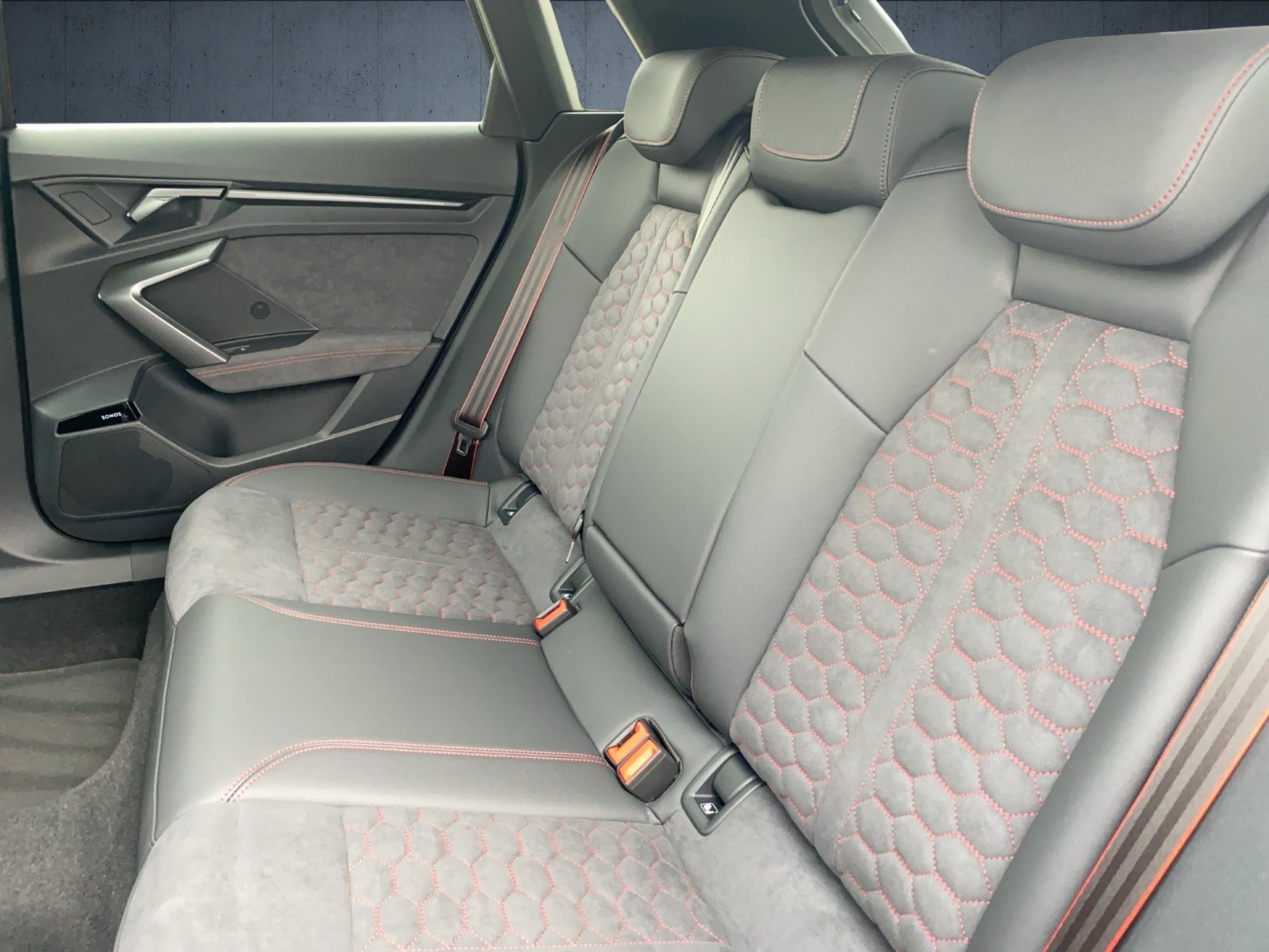 RS 3 Sportback S tr.-10