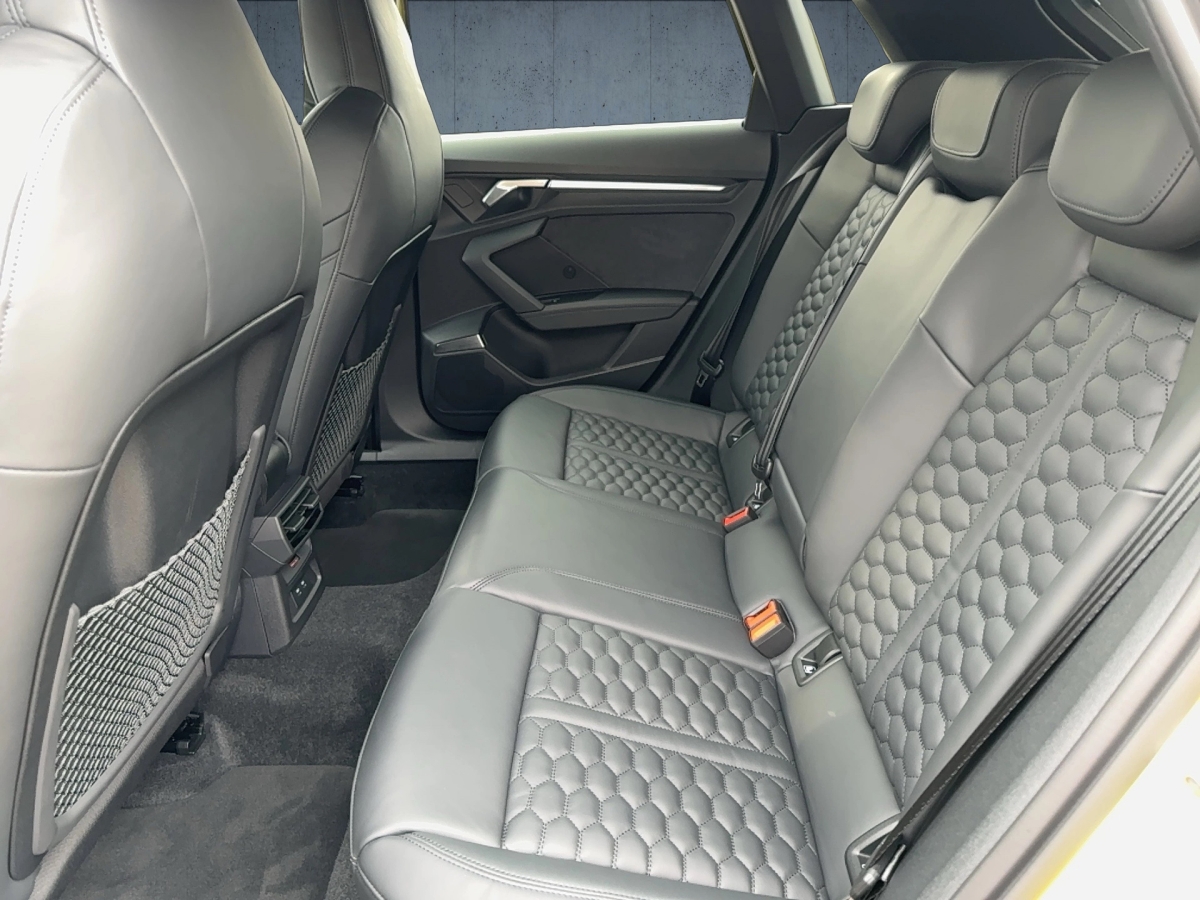 RS 3 Sportback S tr.-10