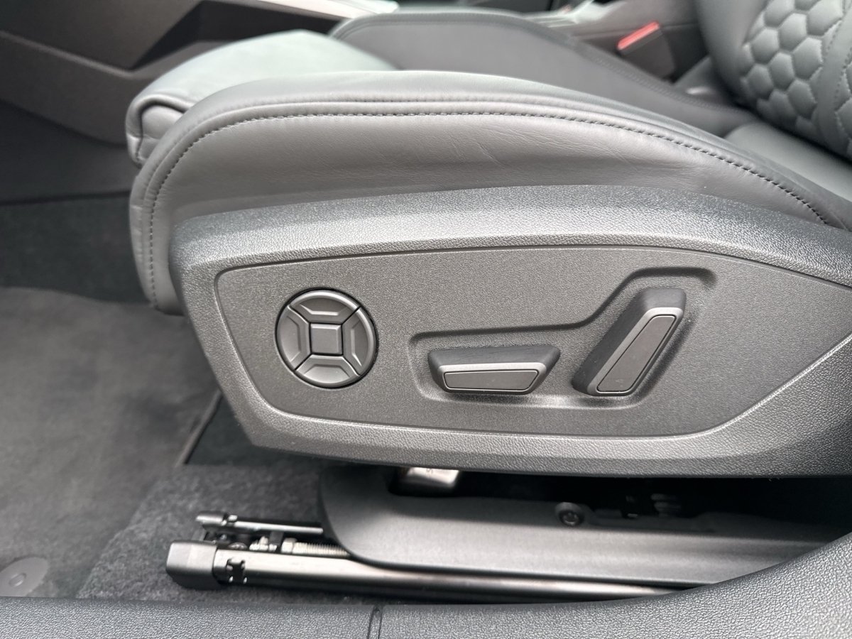 RS 3 Sportback S tr.-14